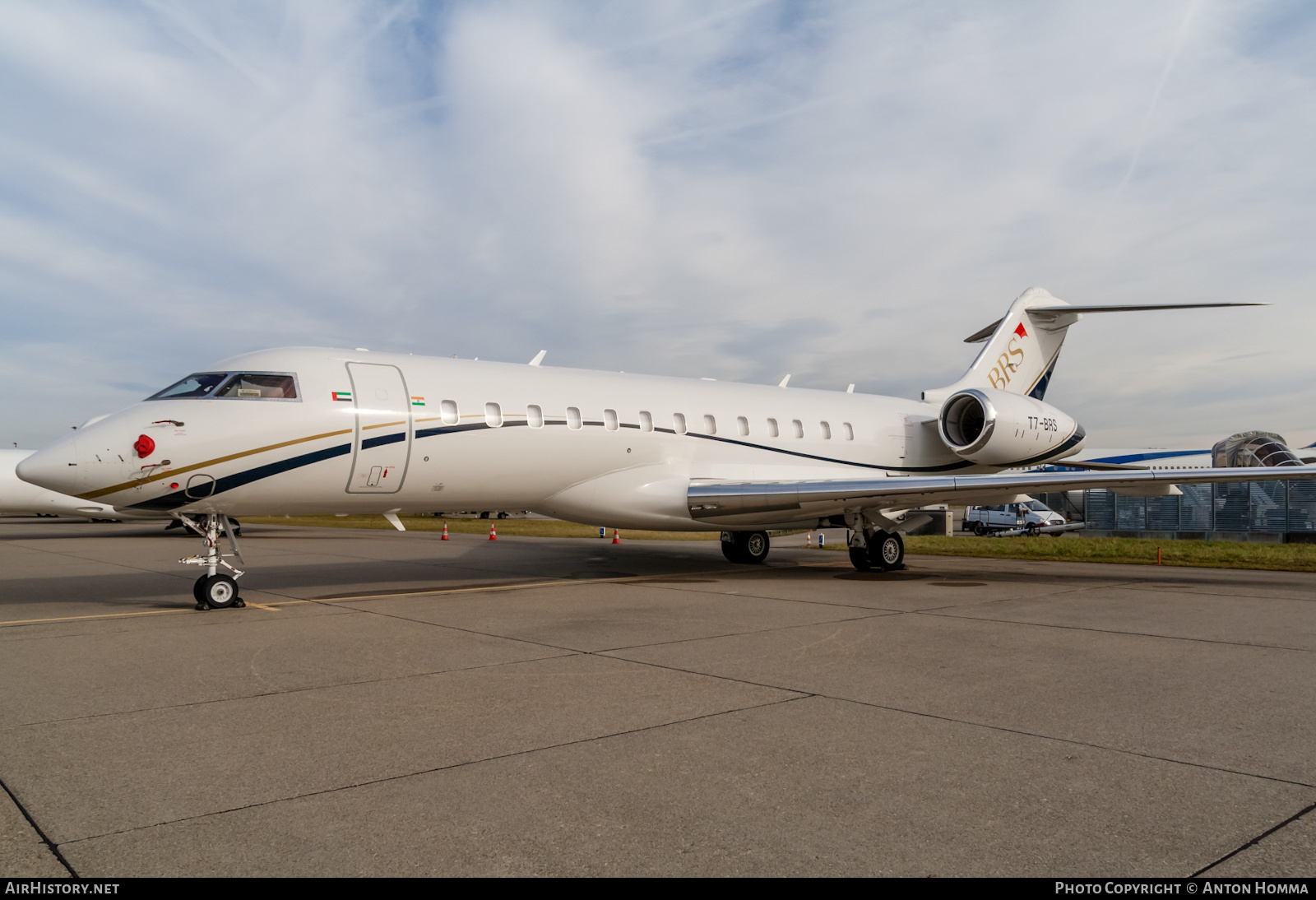 Aircraft Photo of T7-BRS | Bombardier Global 6000 (BD-700-1A10) | BRS Ventures | AirHistory.net #275809