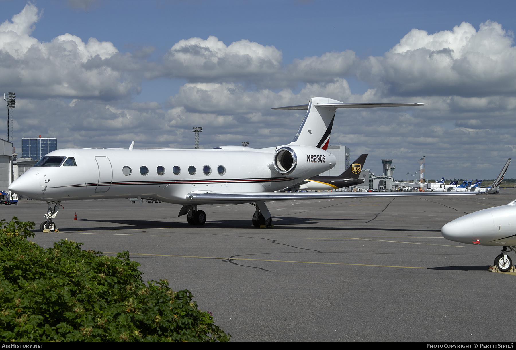 Aircraft Photo of N529QS | Gulfstream Aerospace G-V-SP Gulfstream G550 | AirHistory.net #275924