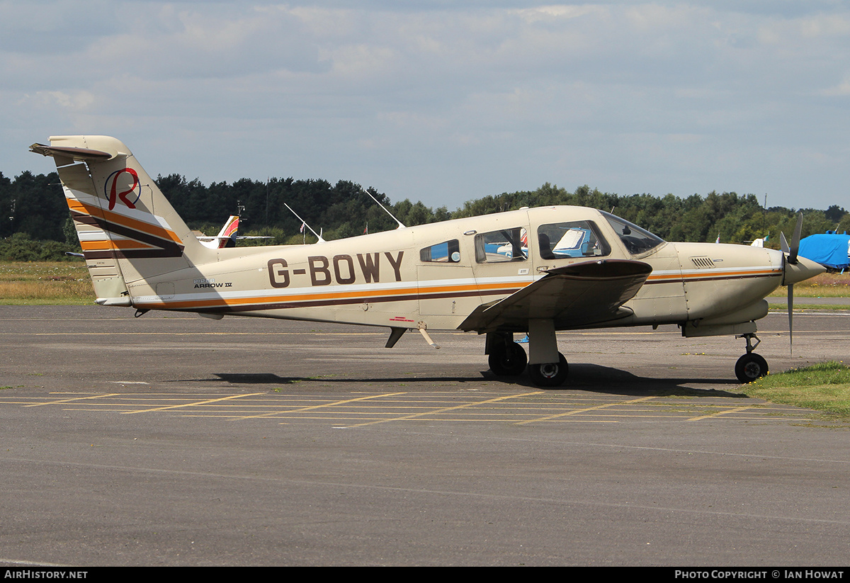 Aircraft Photo of G-BOWY | Piper PA-28RT-201T Turbo Arrow IV | AirHistory.net #276043