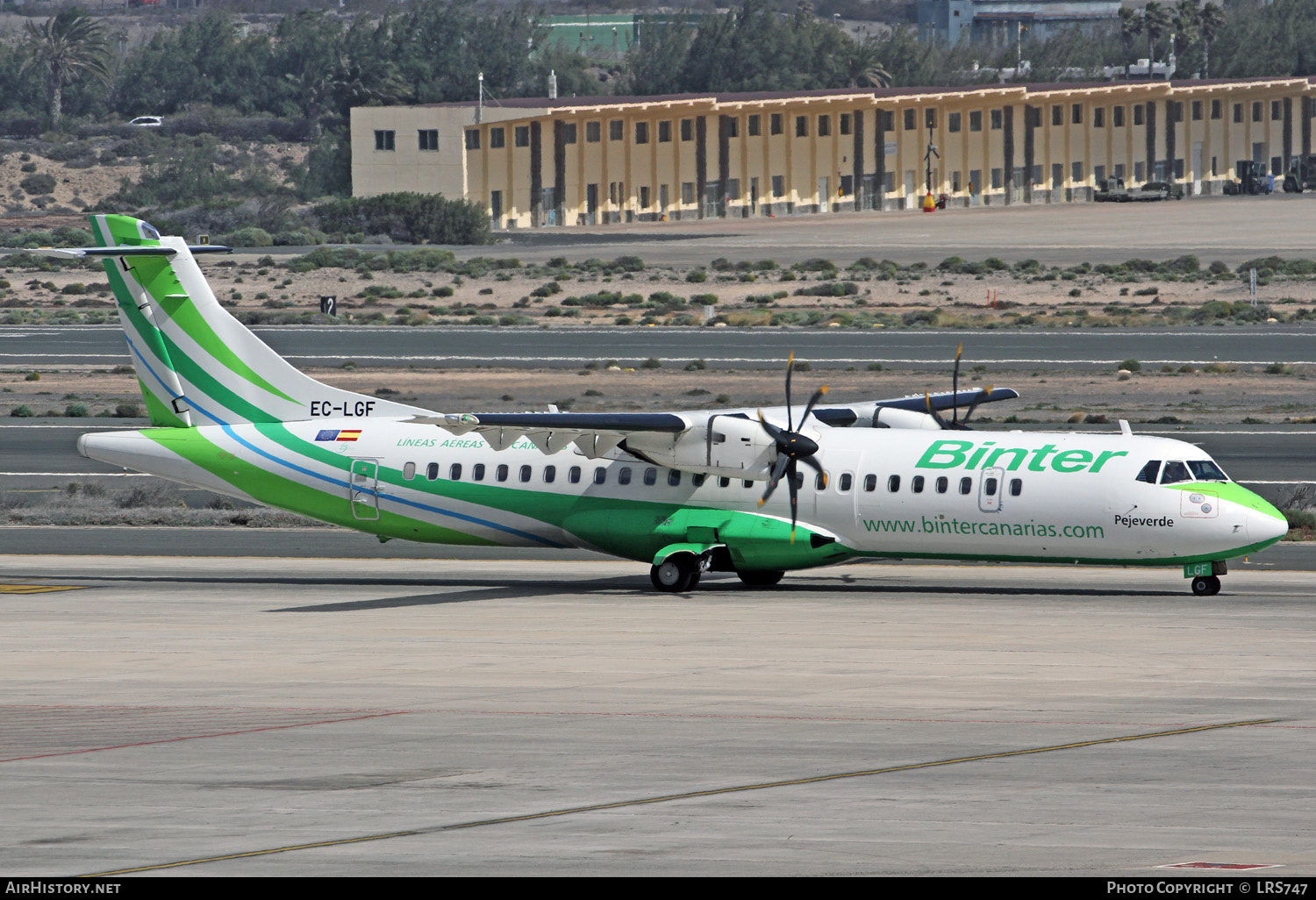 Aircraft Photo of EC-LGF | ATR ATR-72-500 (ATR-72-212A) | Binter Canarias | AirHistory.net #276301