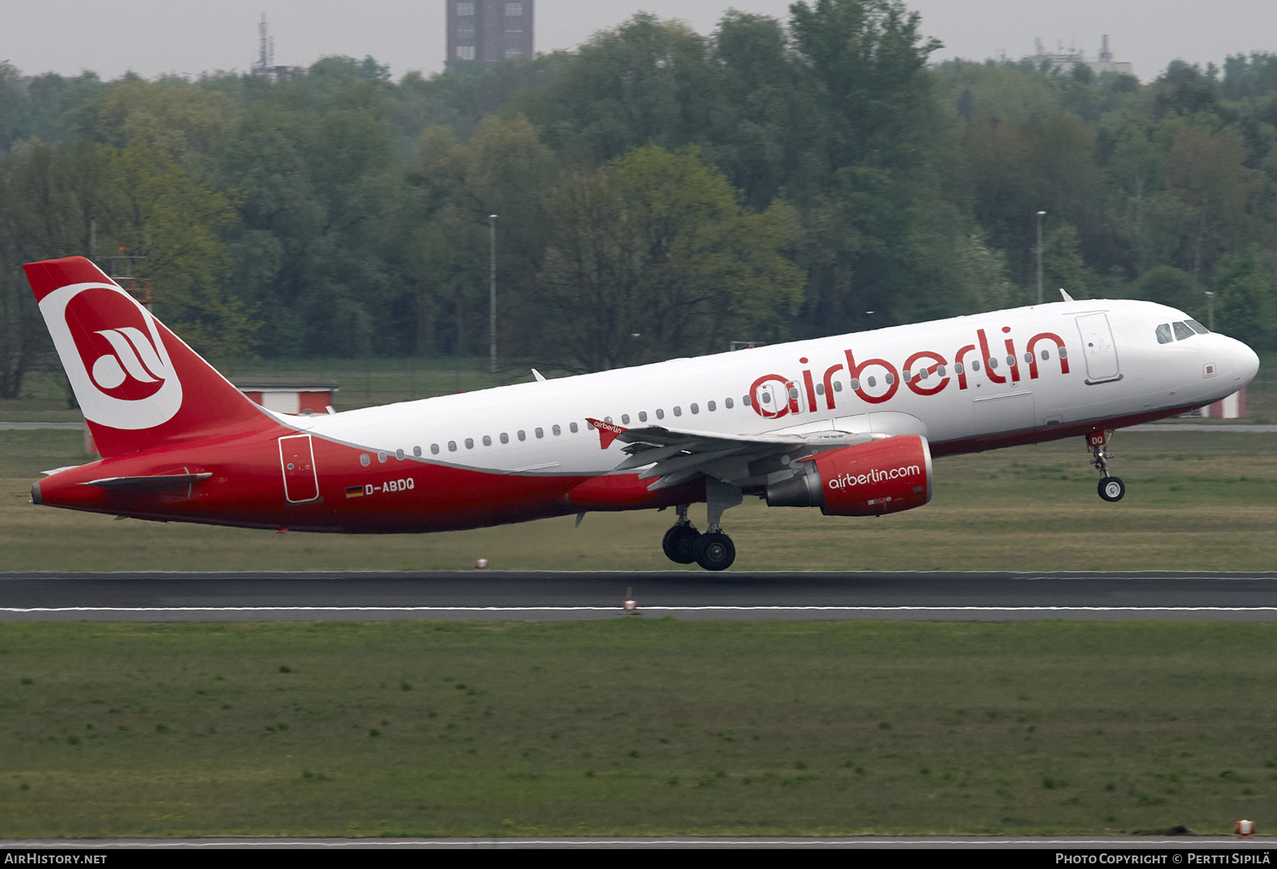 Aircraft Photo of D-ABDQ | Airbus A320-214 | Air Berlin | AirHistory.net #276334