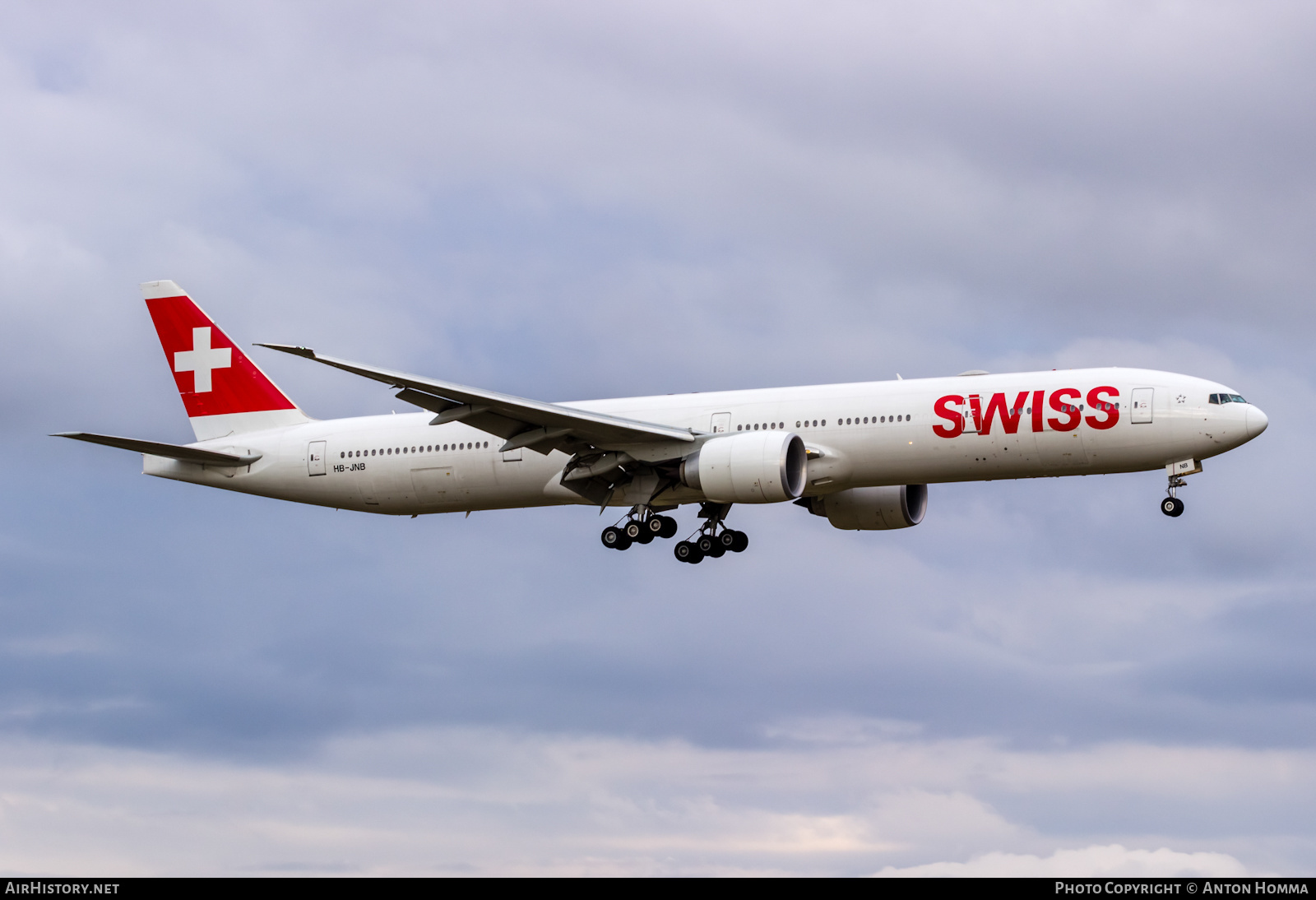 Aircraft Photo of HB-JNB | Boeing 777-3DE/ER | Swiss International Air Lines | AirHistory.net #276434