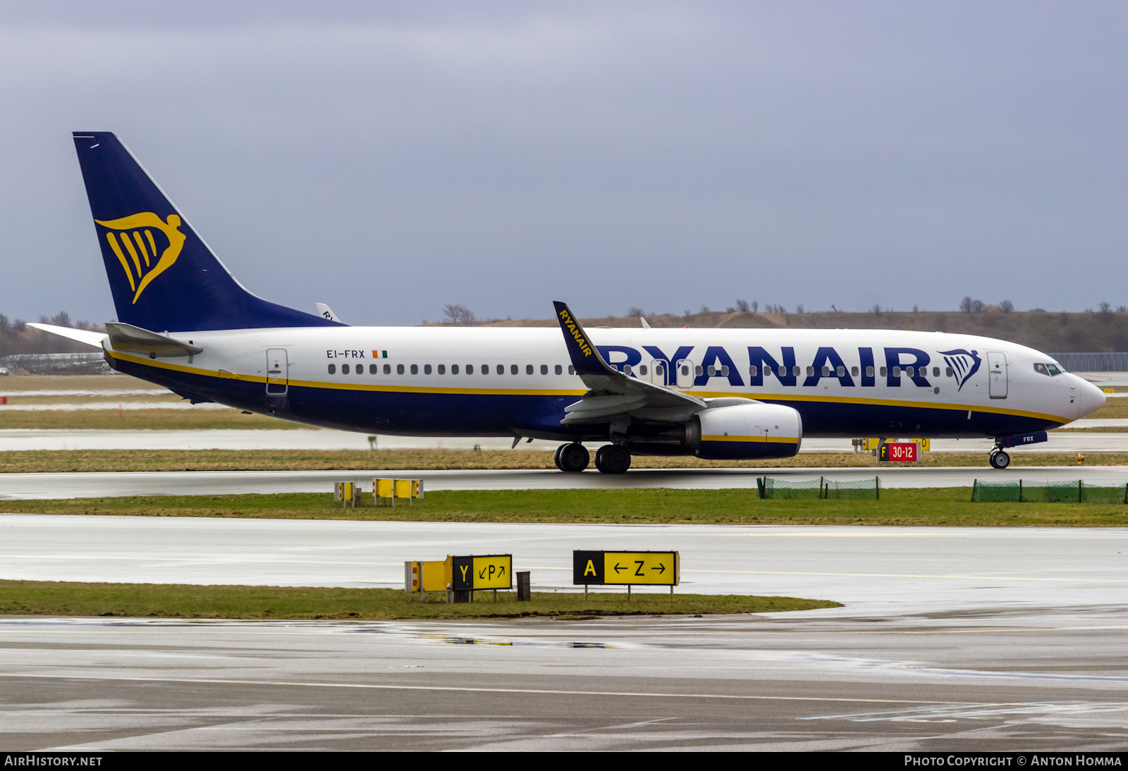 Aircraft Photo of EI-FRX | Boeing 737-800 | Ryanair | AirHistory.net #276504