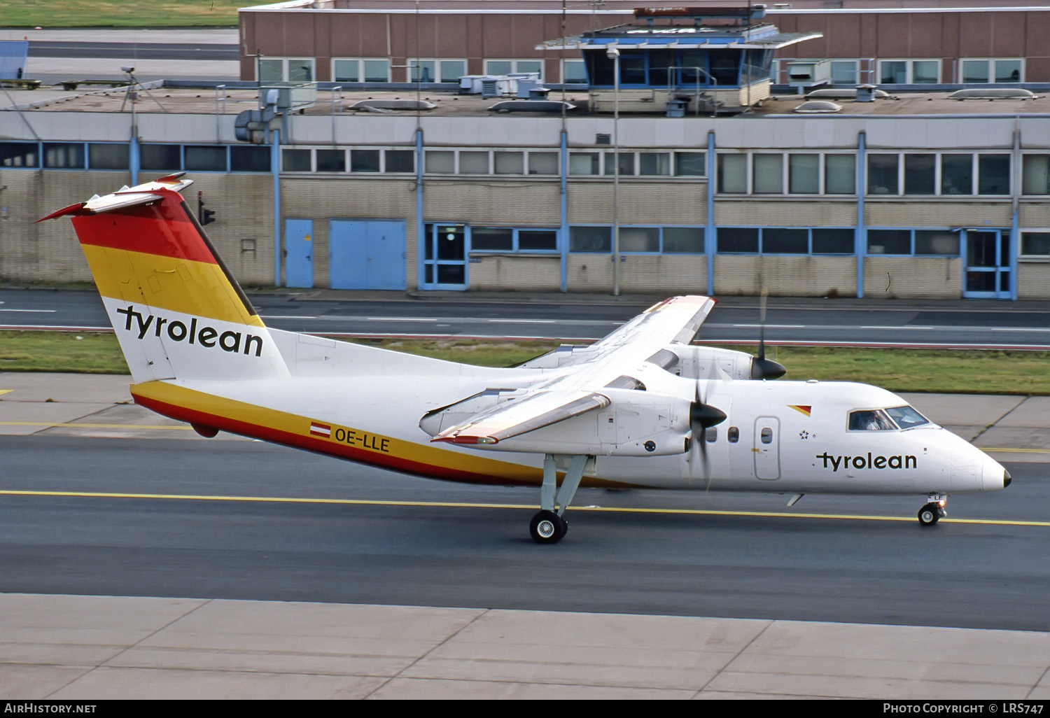 Aircraft Photo of OE-LLE | De Havilland Canada DHC-8-311A Dash 8 | Tyrolean Airways | AirHistory.net #276611