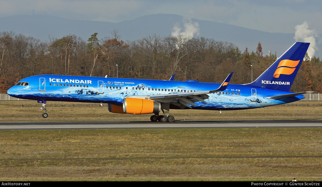 Aircraft Photo of TF-FIR | Boeing 757-256 | Icelandair | AirHistory.net #276659