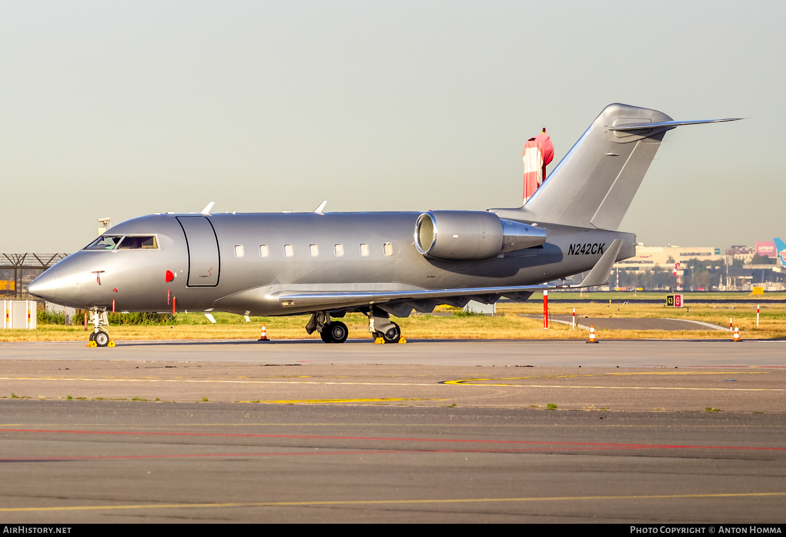 Aircraft Photo of N242CK | Canadair Challenger 601-3R (CL-600-2B16) | AirHistory.net #276682