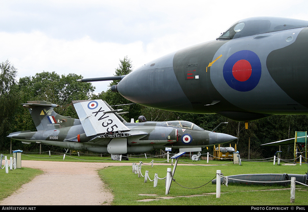 Aircraft Photo of XV350 | Hawker Siddeley Buccaneer S2B | UK - Air Force | AirHistory.net #276729