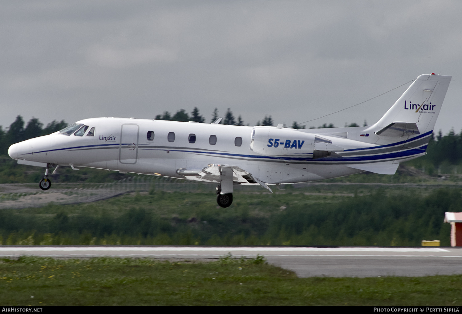 Aircraft Photo of S5-BAV | Cessna 560XL Citation XLS | Linxair Business Airlines | AirHistory.net #276749