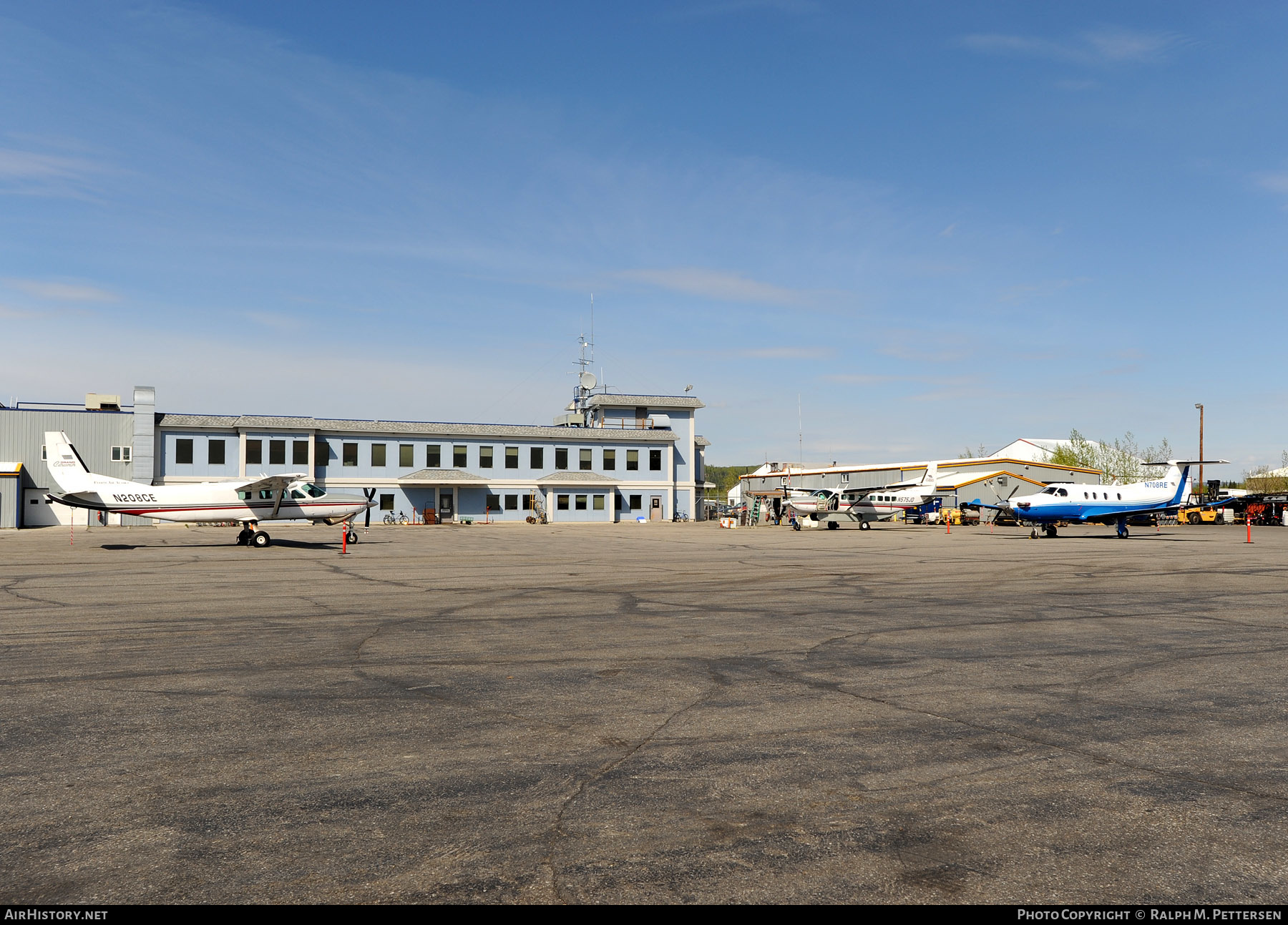 Airport photo of Fairbanks - International (PAFA / FAI) in Alaska, United States | AirHistory.net #276809