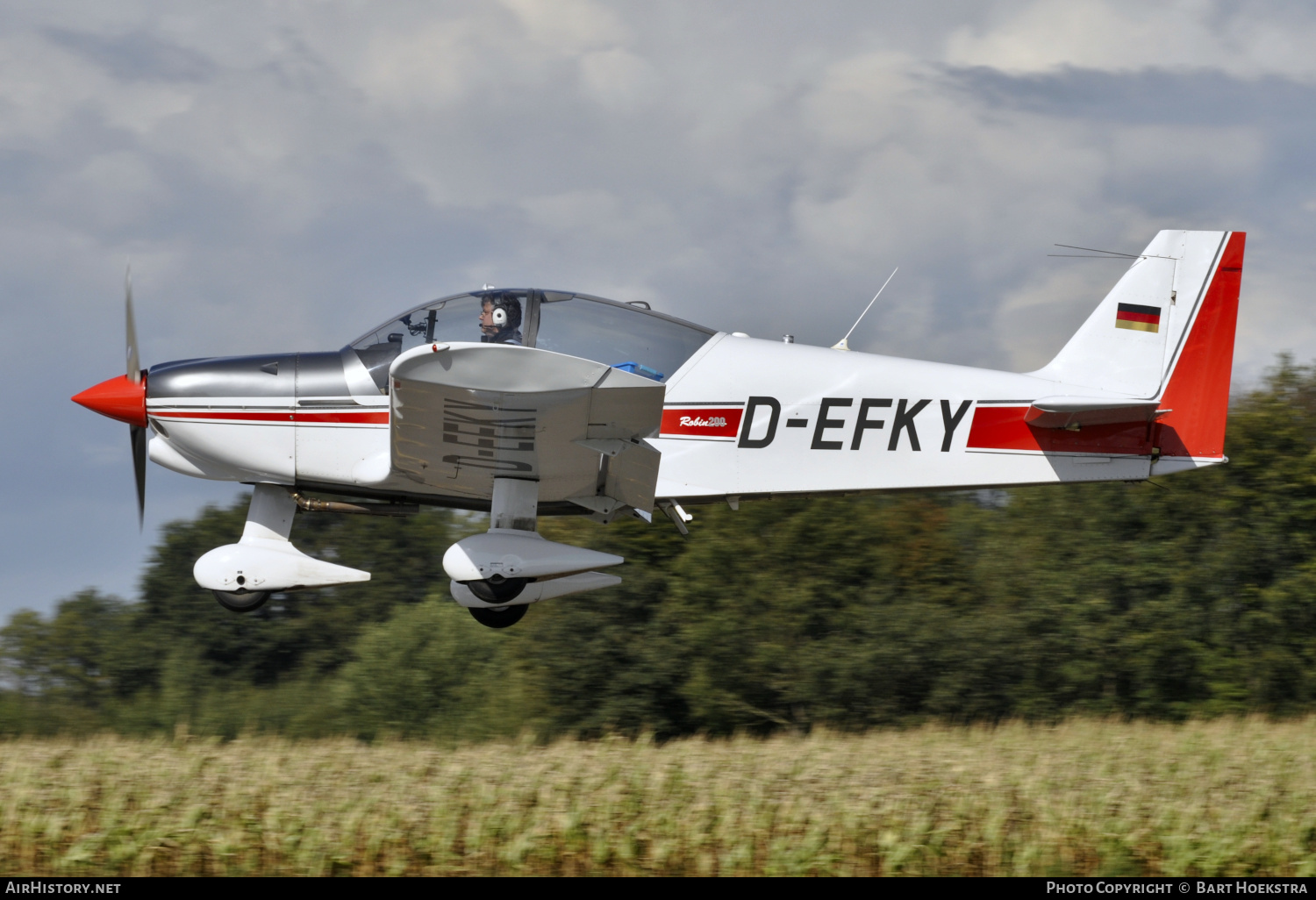 Aircraft Photo of D-EFKY | Robin HR-200-120B | AirHistory.net #276823