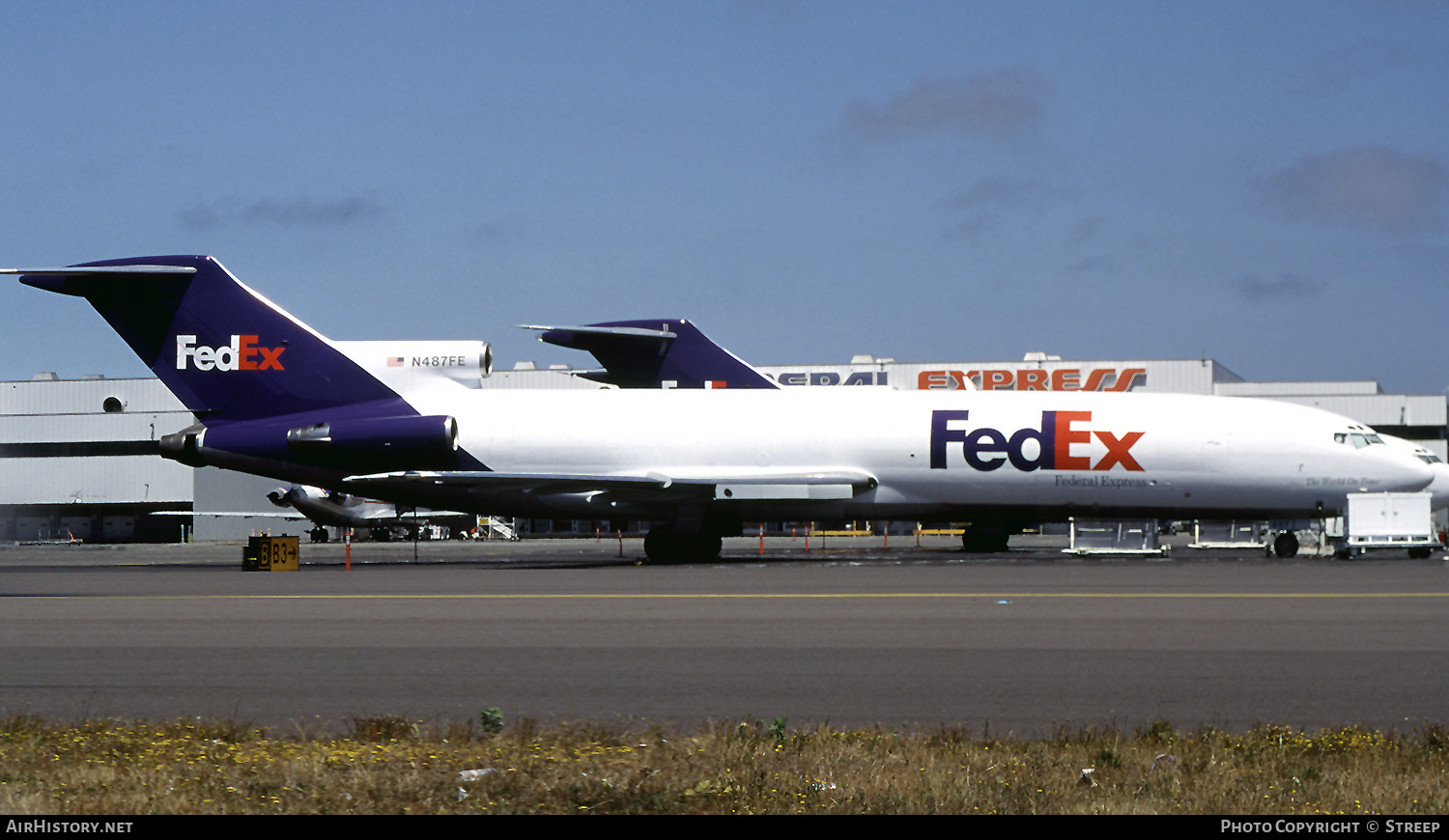 Aircraft Photo of N487FE | Boeing 727-227/Adv(F) | Fedex - Federal Express | AirHistory.net #276856