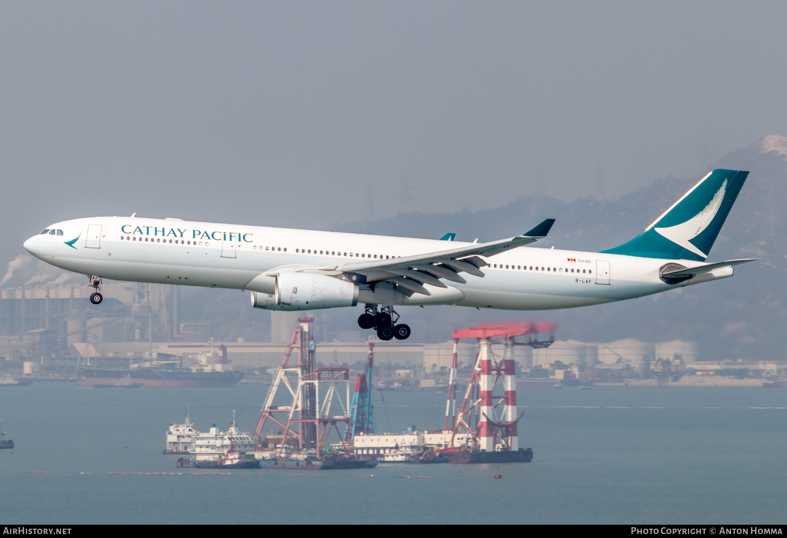 Aircraft Photo of B-LAF | Airbus A330-343E | Cathay Pacific Airways | AirHistory.net #276869