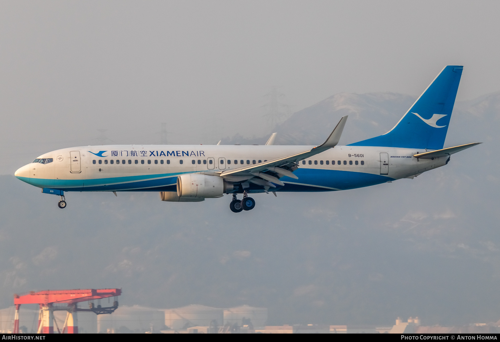 Aircraft Photo of B-5601 | Boeing 737-86N | Xiamen Airlines | AirHistory.net #276945