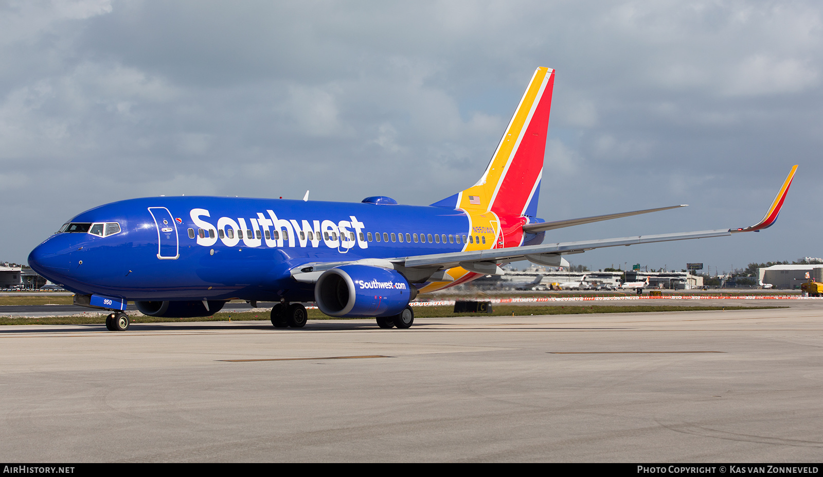 Aircraft Photo of N950WN | Boeing 737-7H4 | Southwest Airlines | AirHistory.net #276981