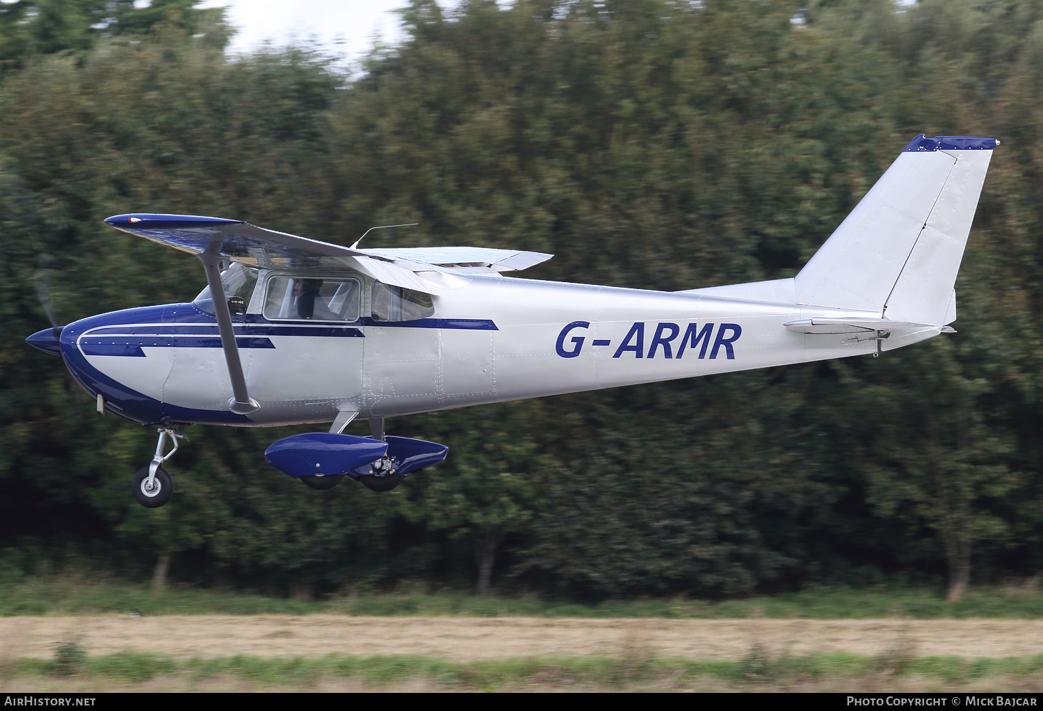 Aircraft Photo of G-ARMR | Cessna 172B | AirHistory.net #277030