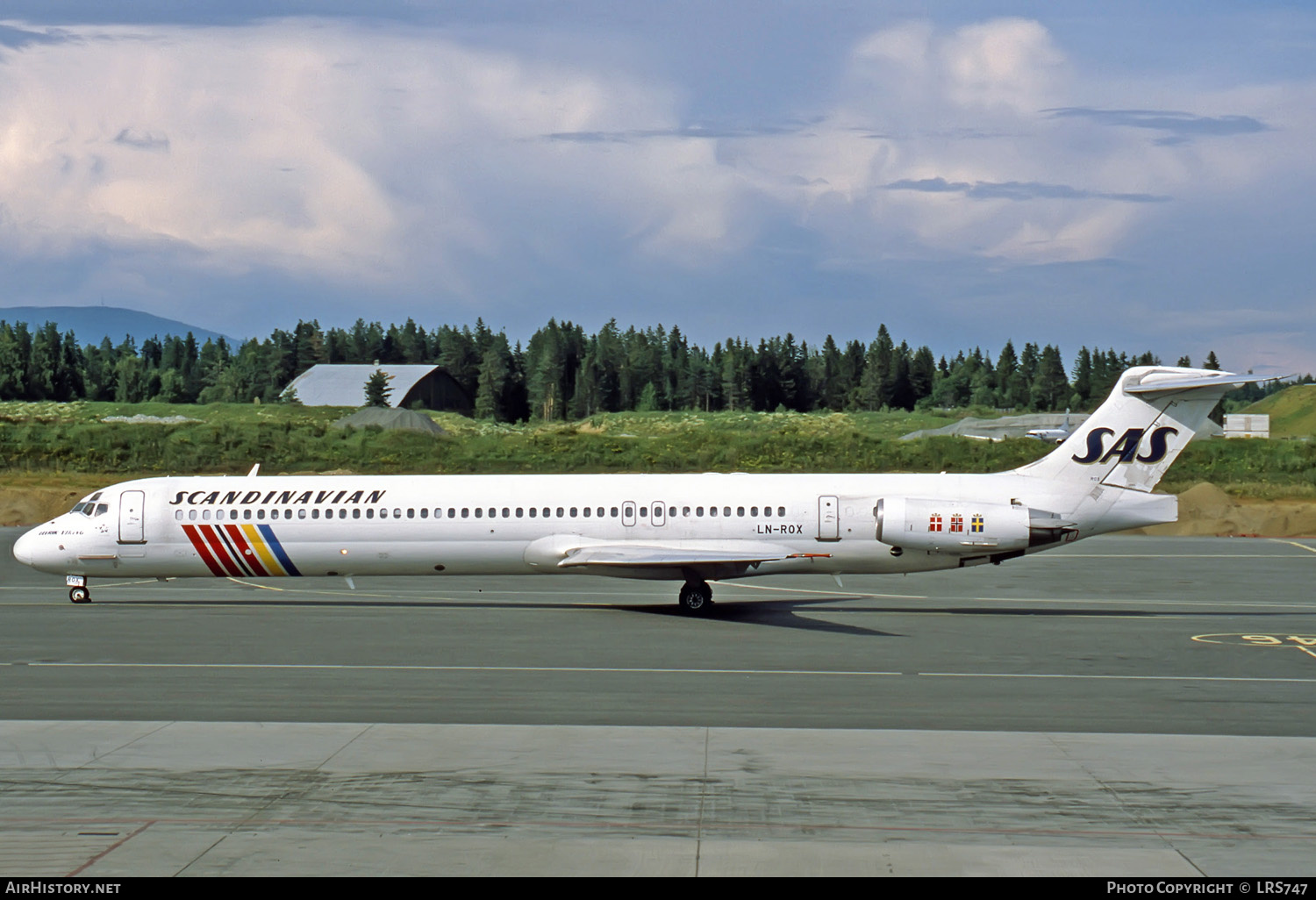 Aircraft Photo of LN-ROX | McDonnell Douglas MD-82 (DC-9-82) | Scandinavian Airlines - SAS | AirHistory.net #277122
