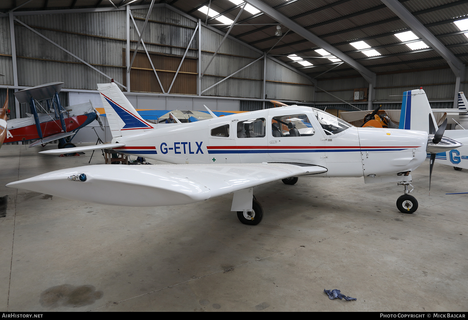 Aircraft Photo of G-ETLX | Piper PA-28R-200 Cherokee Arrow | AirHistory.net #277280