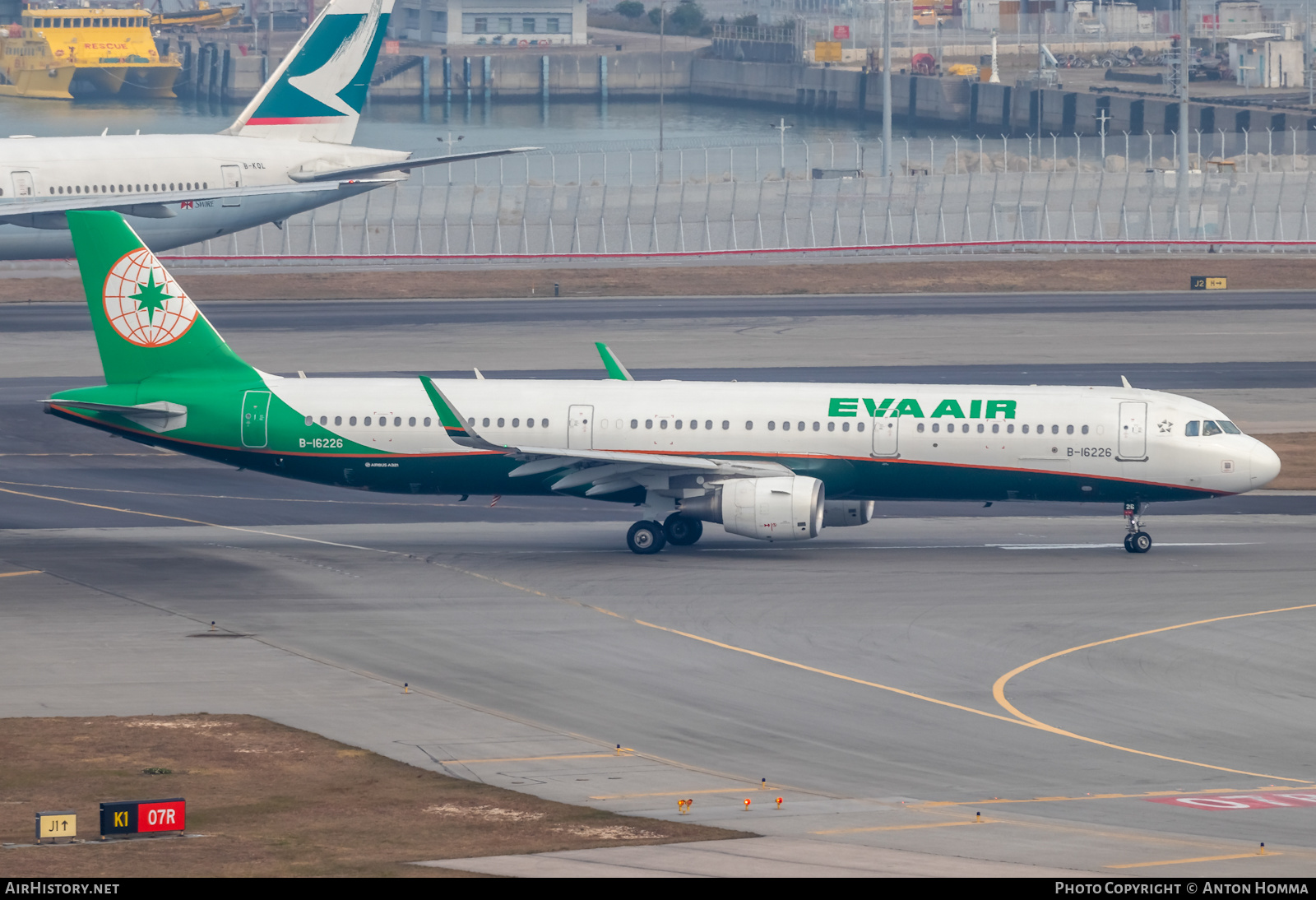 Aircraft Photo of B-16226 | Airbus A321-211 | EVA Air | AirHistory.net #277371