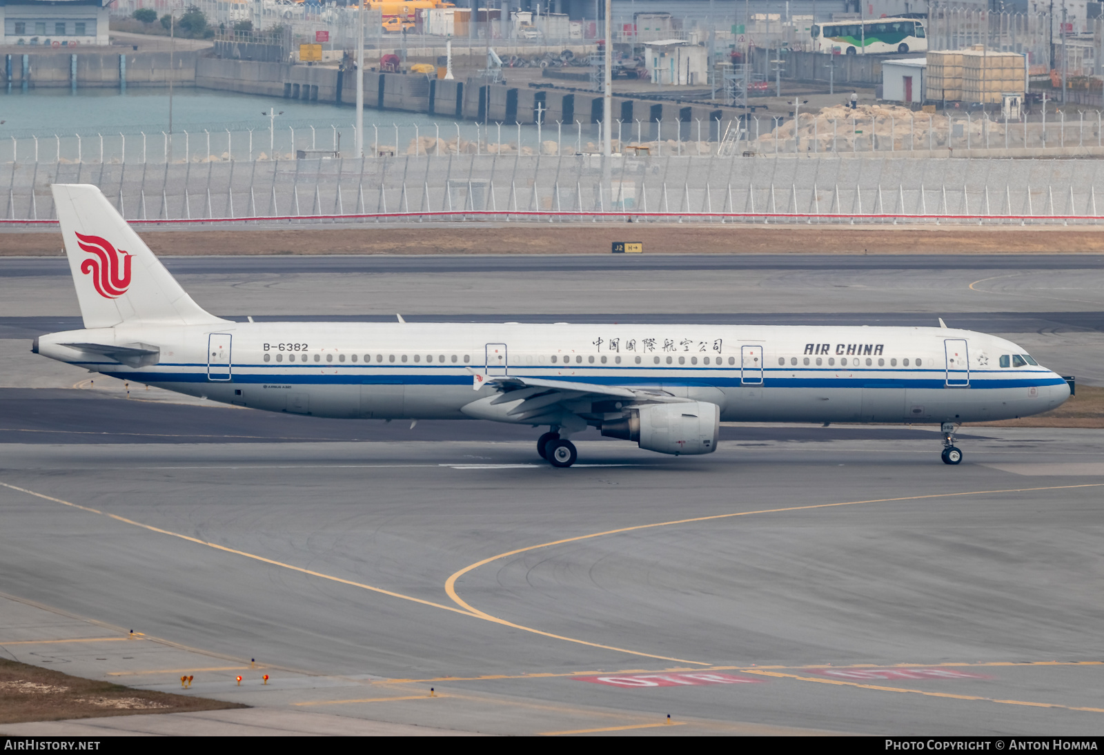 Aircraft Photo of B-6382 | Airbus A321-213 | Air China | AirHistory.net #277372