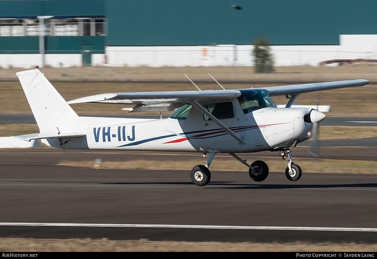 Aircraft Photo of VH-IIJ | Cessna 152 | AirHistory.net #277429