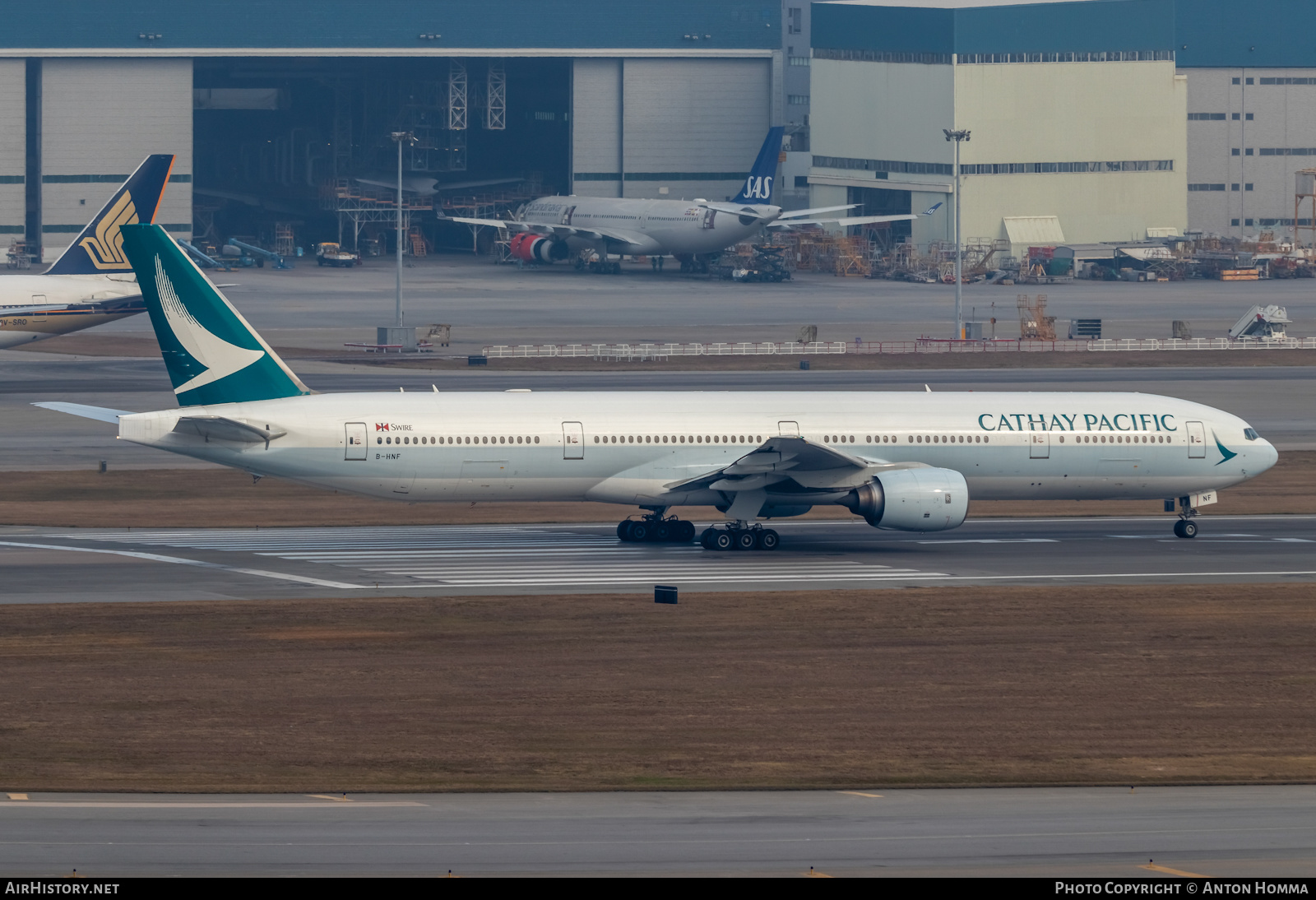 Aircraft Photo of B-HNF | Boeing 777-367 | Cathay Pacific Airways | AirHistory.net #277443