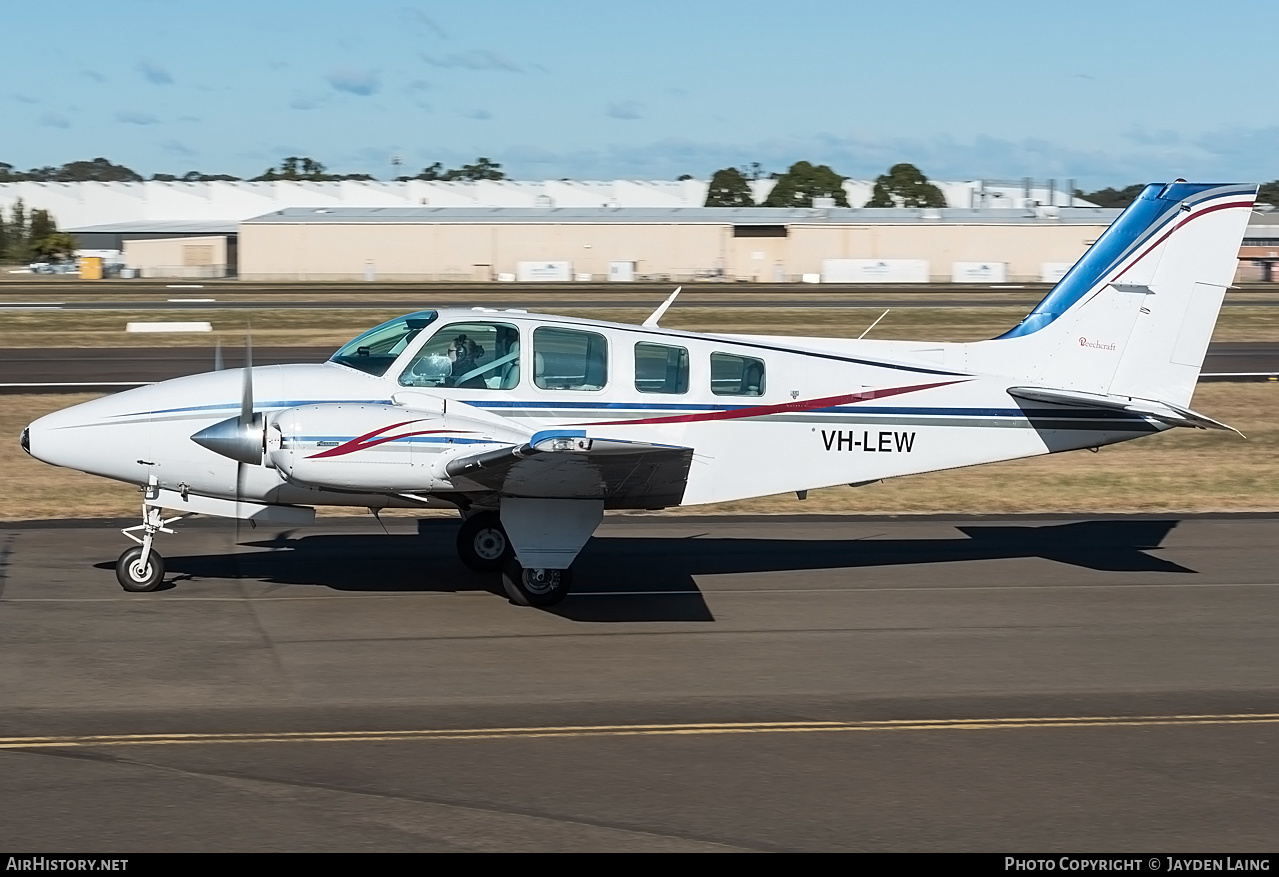 Aircraft Photo of VH-LEW | Beech 58 Baron | AirHistory.net #277468