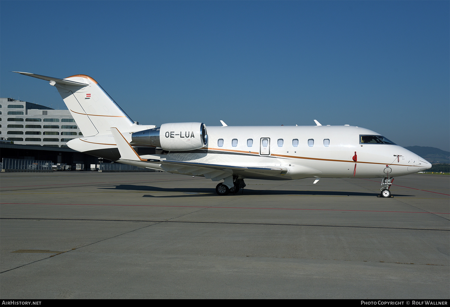 Aircraft Photo of OE-LUA | Bombardier Challenger 650 (CL-600-2B16) | AirHistory.net #277477