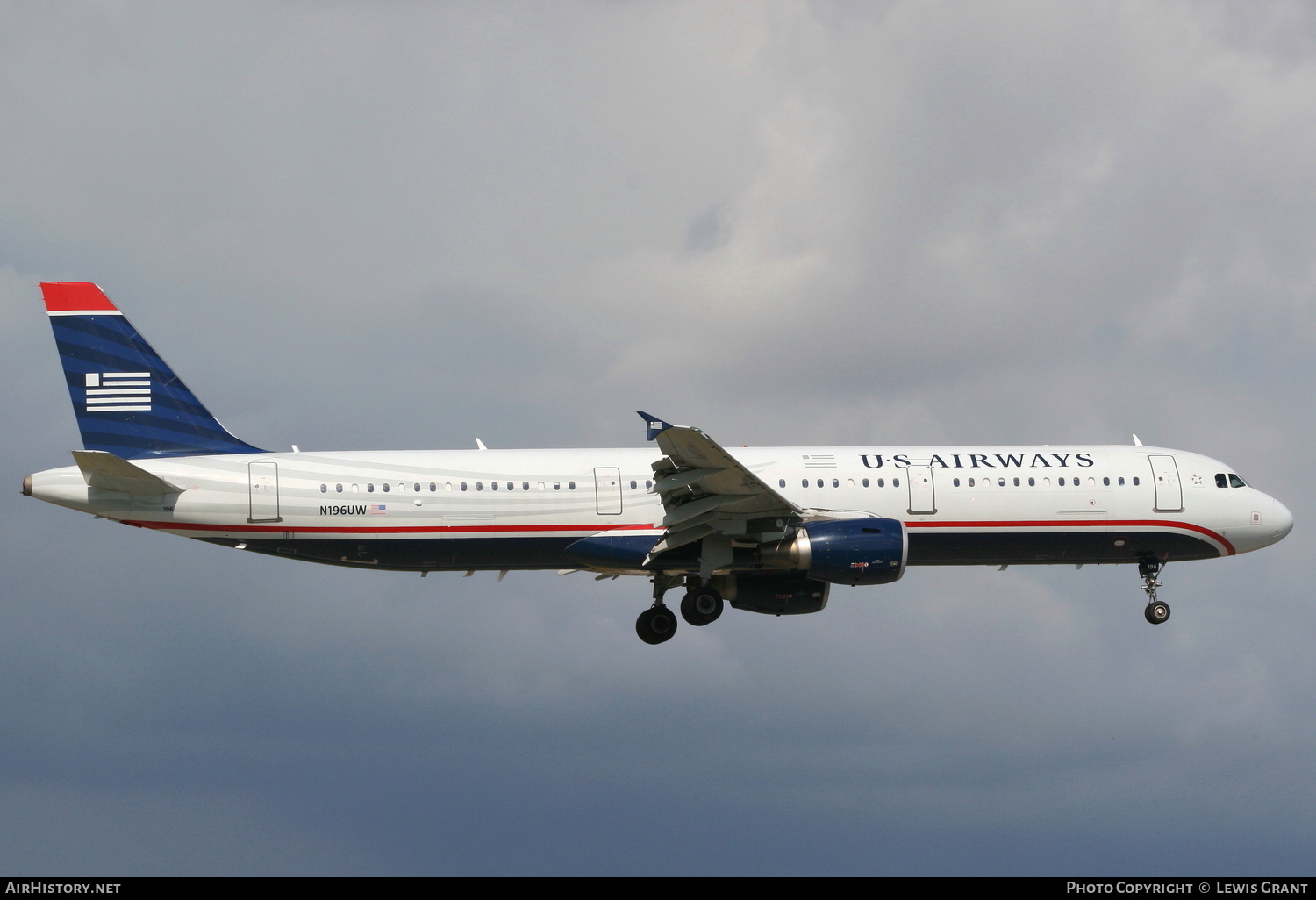 Aircraft Photo of N196UW | Airbus A321-211 | US Airways | AirHistory.net #277525