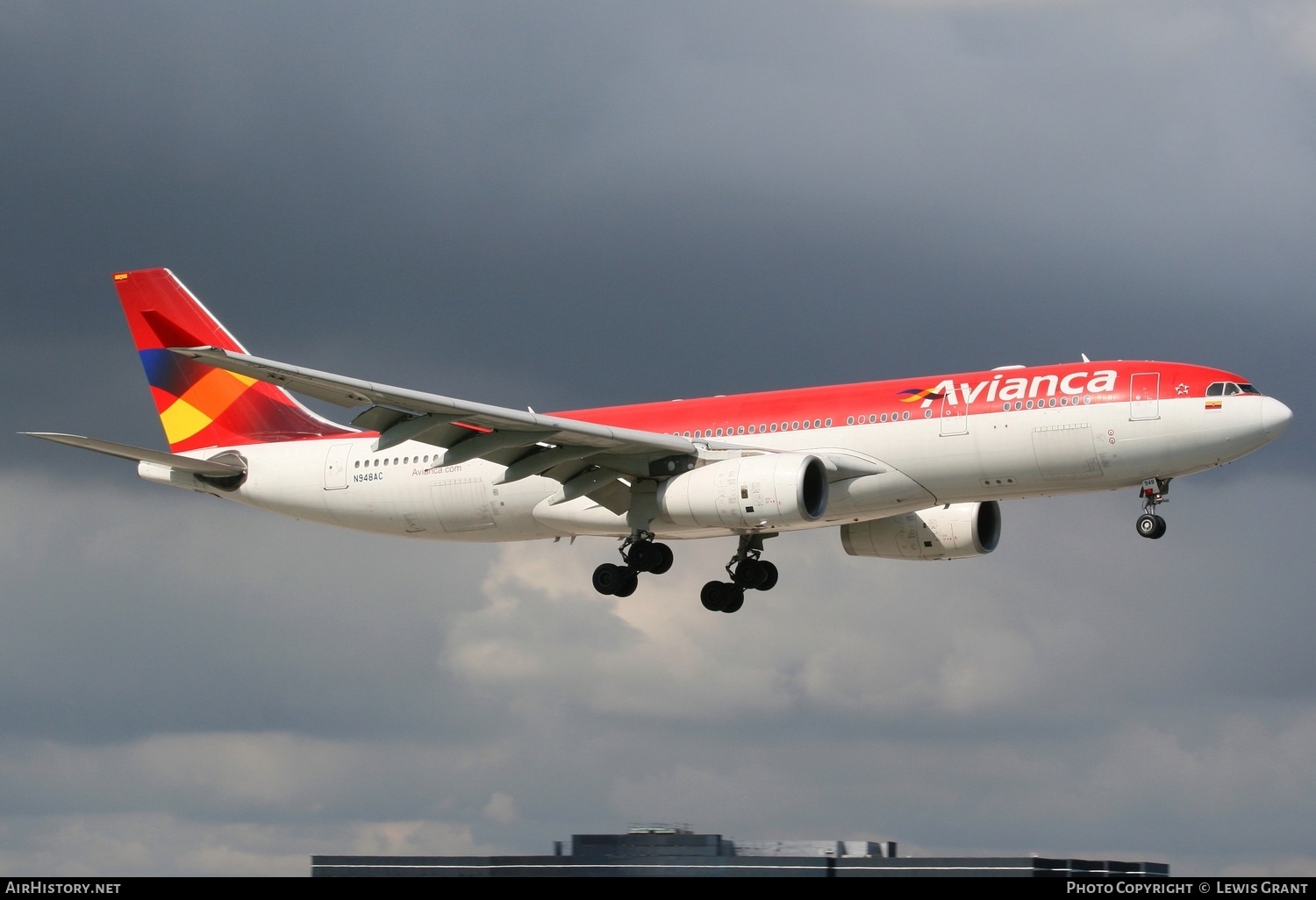 Aircraft Photo of N948AC | Airbus A330-243 | Avianca | AirHistory.net #277526