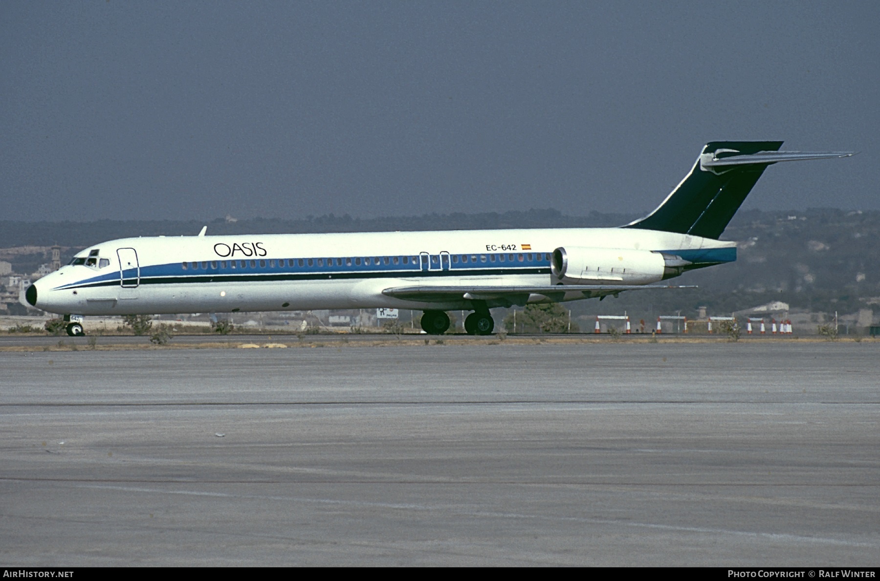 Aircraft Photo of EC-642 | McDonnell Douglas MD-87 (DC-9-87) | Oasis International Airlines | AirHistory.net #277530