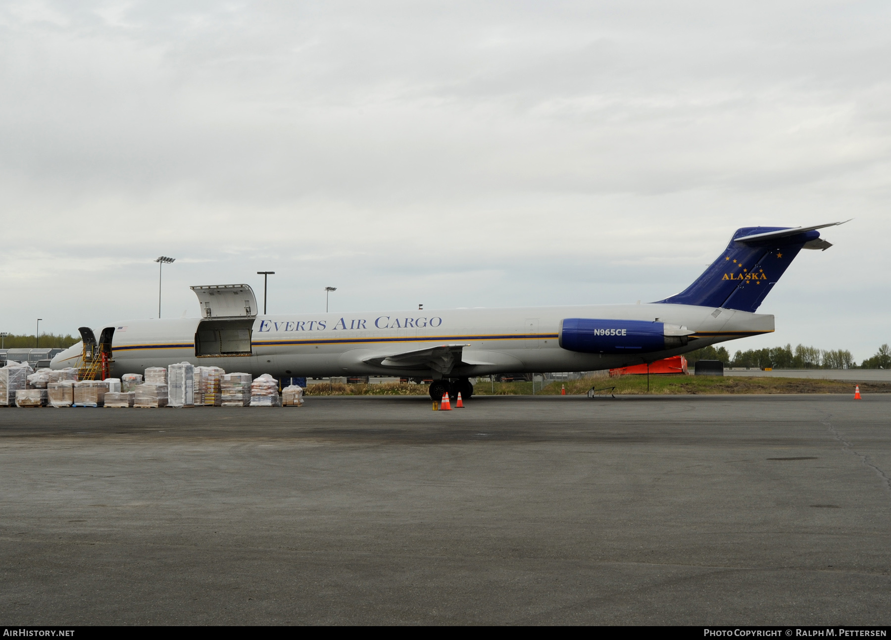 Aircraft Photo of N965CE | McDonnell Douglas MD-83 (DC-9-83) | Everts Air Cargo | AirHistory.net #277560