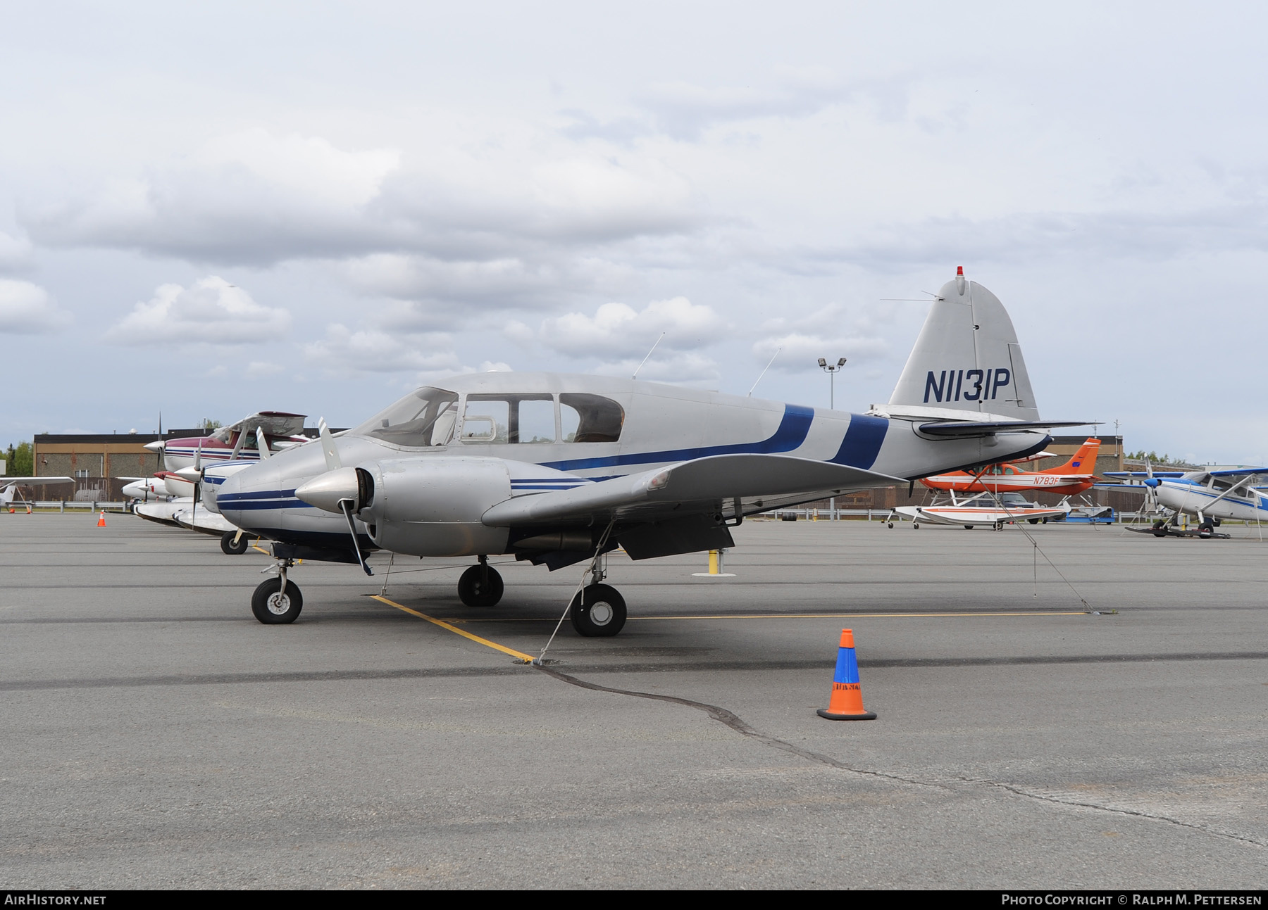 Aircraft Photo of N1131P | Piper PA-23-150 Apache | AirHistory.net #277593