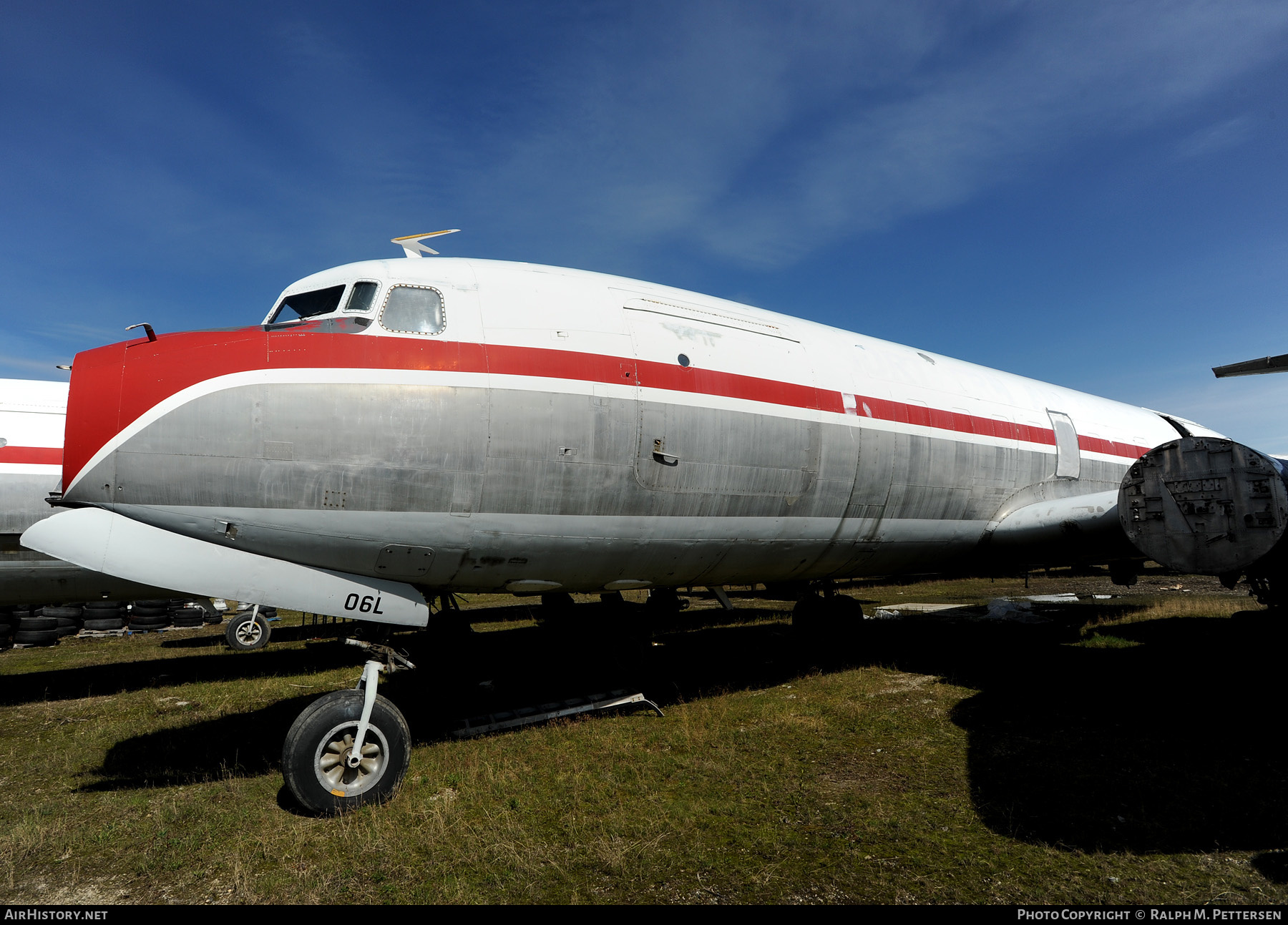 Aircraft Photo of N4206L | Douglas C-118B Liftmaster (DC-6A) | AirHistory.net #277618