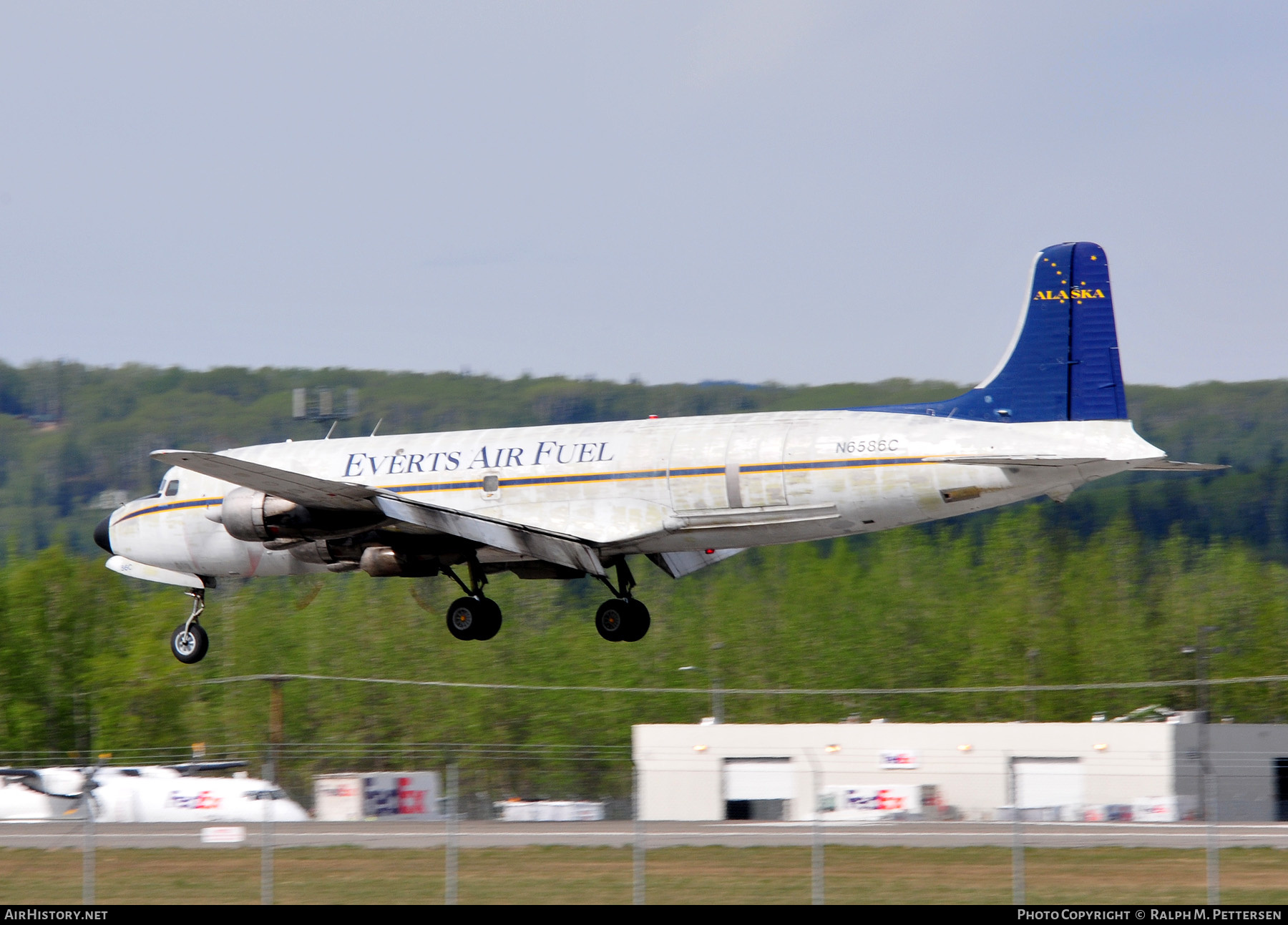 Aircraft Photo of N6586C | Douglas DC-6B(F) | Everts Air Cargo | AirHistory.net #277649