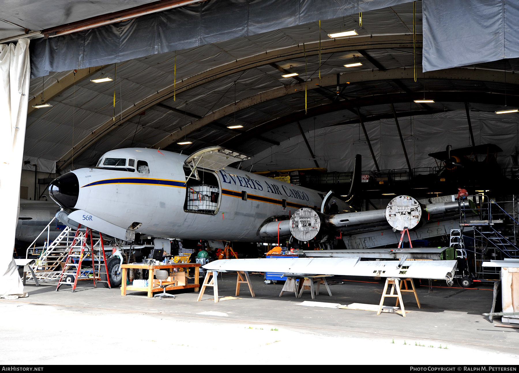 Aircraft Photo of N9056R | Douglas DC-6A(C) | Everts Air Cargo | AirHistory.net #277667