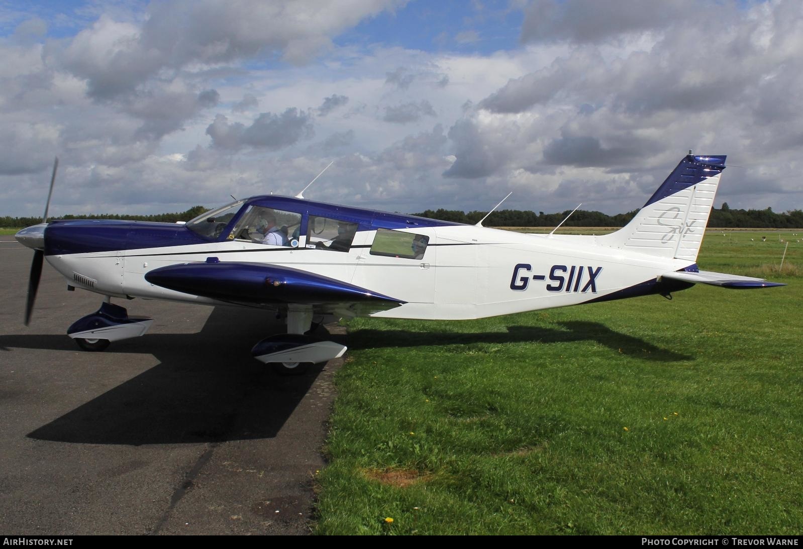 Aircraft Photo of G-SIIX | Piper PA-32-260 Cherokee Six | AirHistory.net #277689