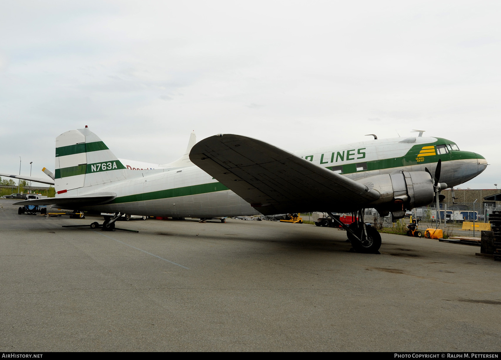 Aircraft Photo of N763A | Douglas DC-3(C) | Ozark Air Lines | AirHistory.net #277788