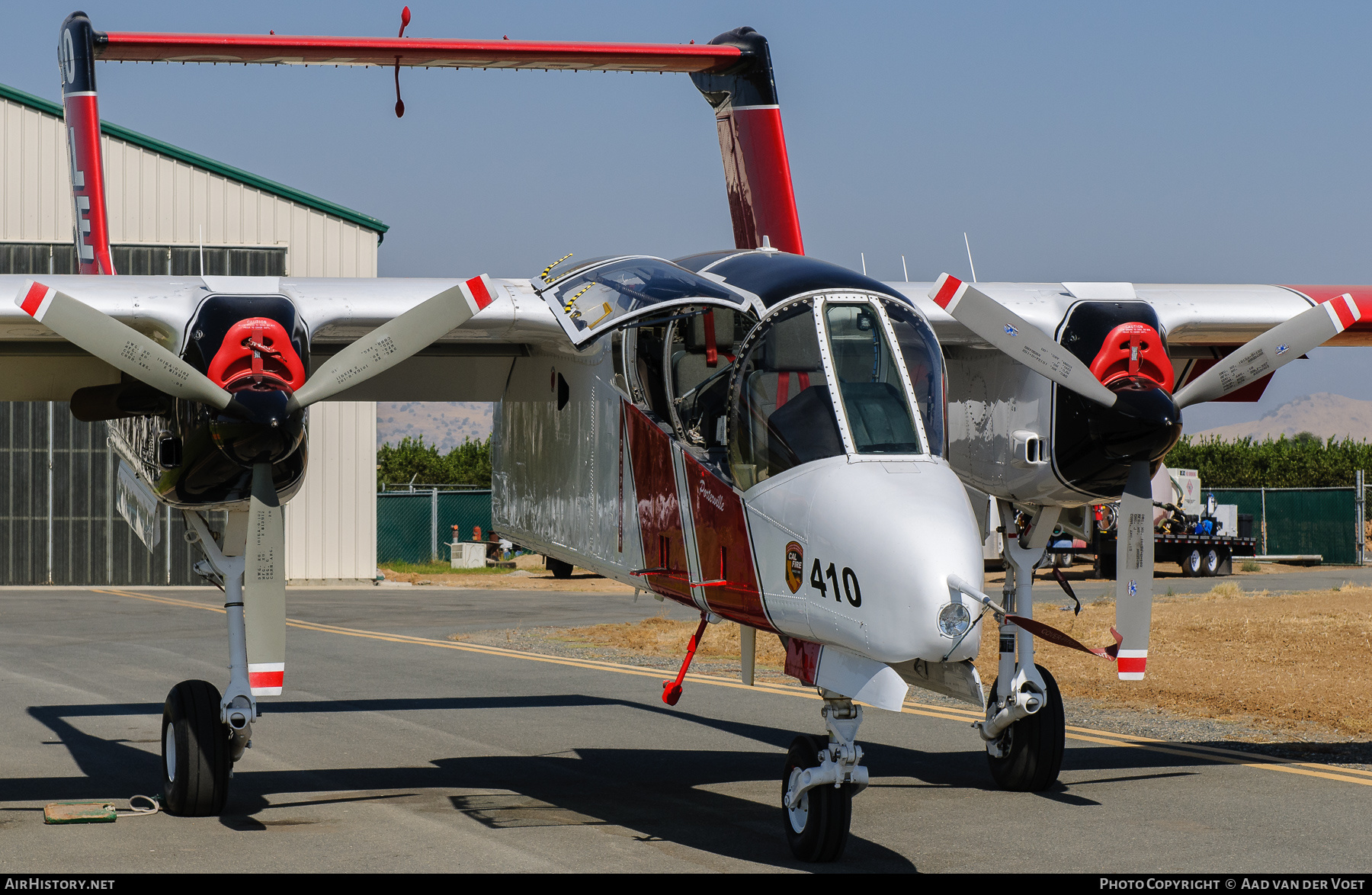 Aircraft Photo of N400DF | North American Rockwell OV-10A Bronco | Cal Fire - California Department of Forestry & Fire Protection | AirHistory.net #277790