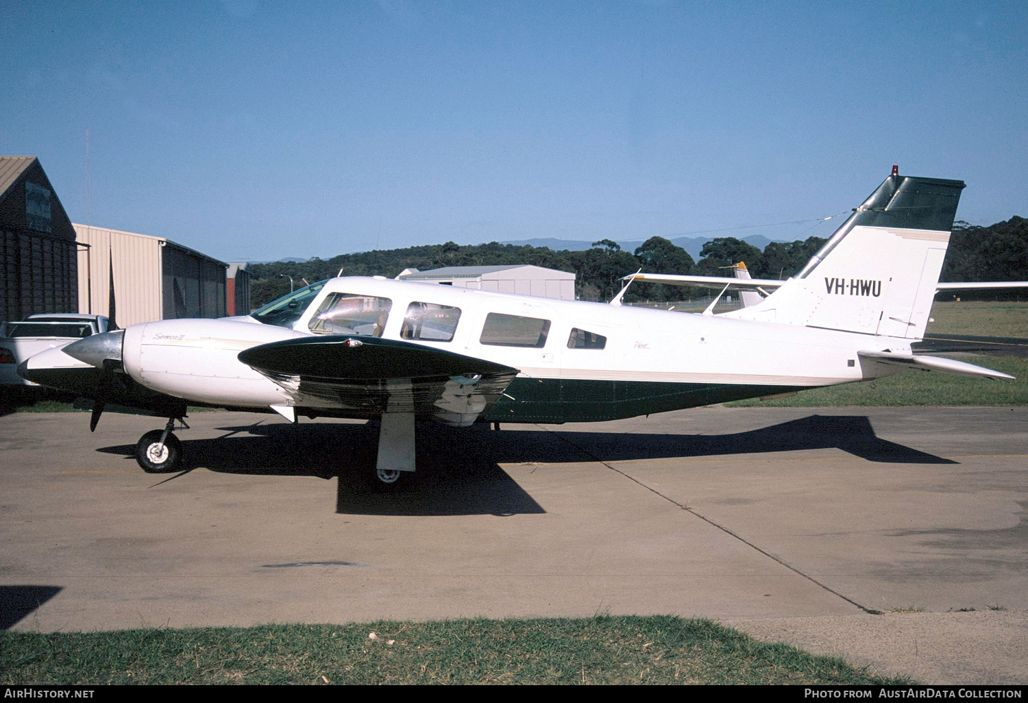 Aircraft Photo of VH-HWU | Piper PA-34-200T Seneca II | AirHistory.net #277864