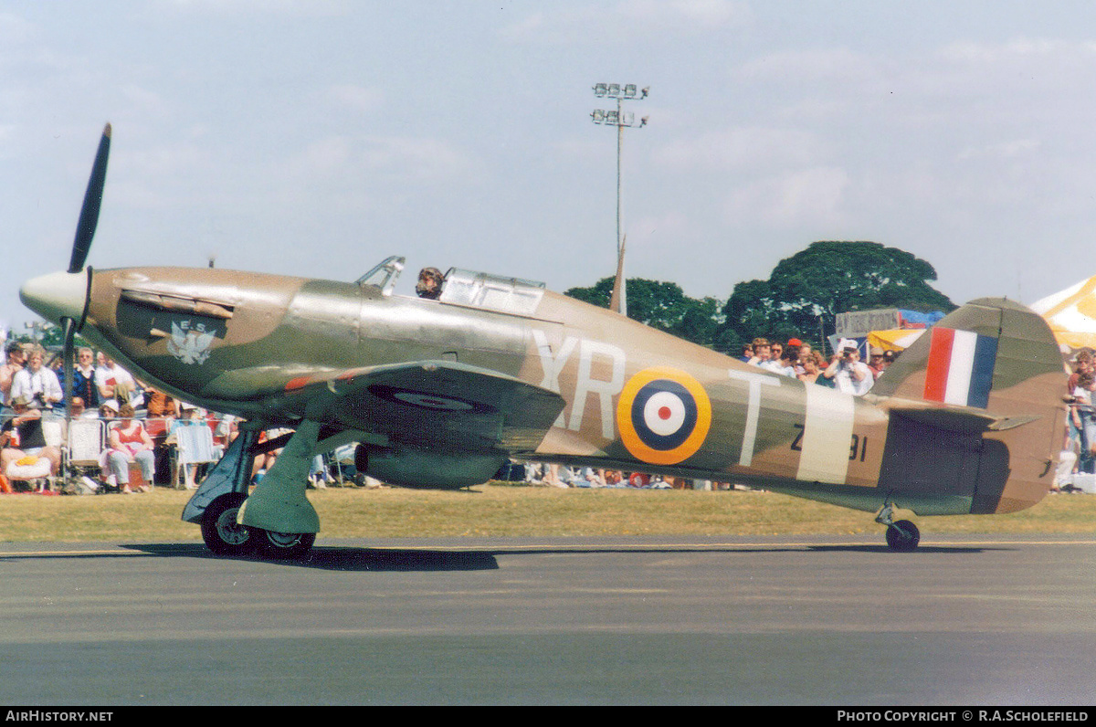 Aircraft Photo of G-HURI / Z7381 | Hawker Hurricane Mk12A | UK - Air Force | AirHistory.net #277874