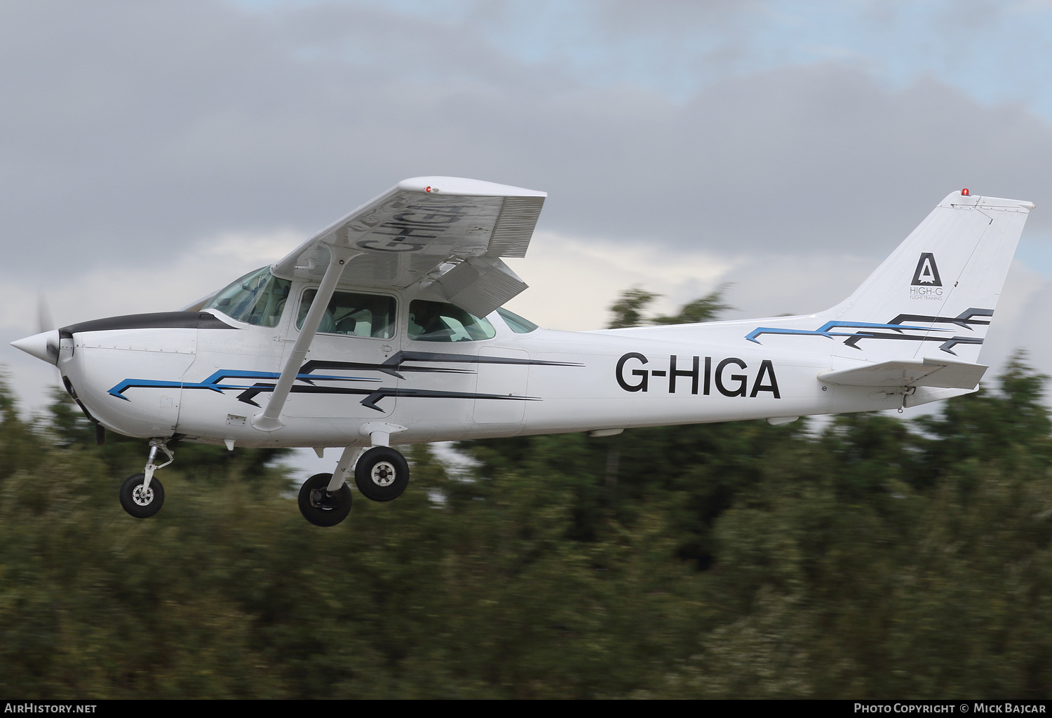 Aircraft Photo of G-HIGA | Cessna 172P Skyhawk | High G Flight Training | AirHistory.net #277897
