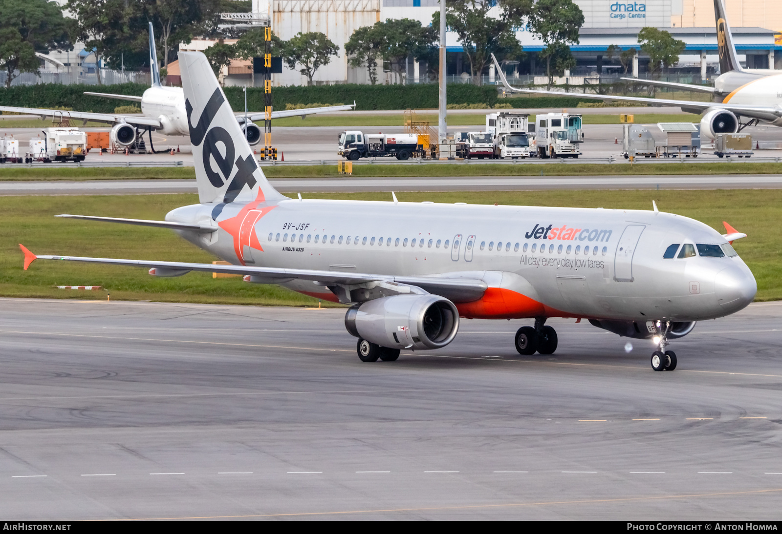 Aircraft Photo of 9V-JSF | Airbus A320-232 | Jetstar Airways | AirHistory.net #277950