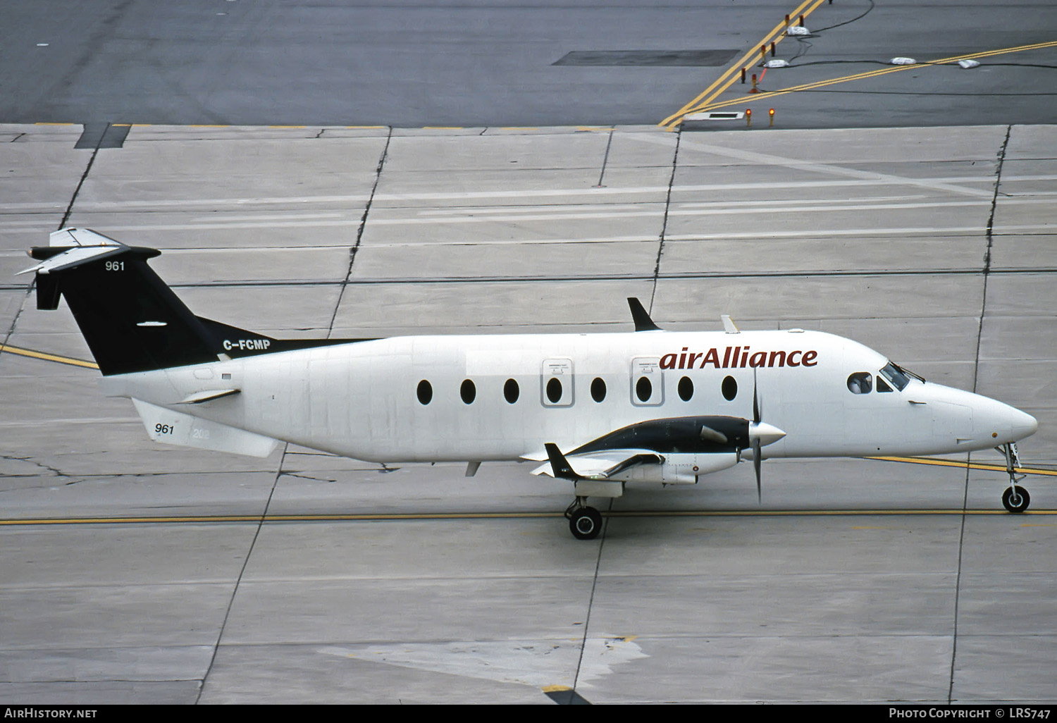 Aircraft Photo of C-FCMP | Raytheon 1900D | Air Alliance | AirHistory.net #278039