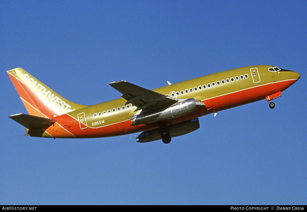 Aircraft Photo of N95SW | Boeing 737-2H4/Adv | Southwest Airlines | AirHistory.net #278046