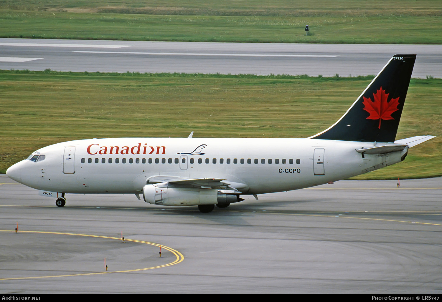 Aircraft Photo of C-GCPO | Boeing 737-217/Adv | Canadian Airlines | AirHistory.net #278050