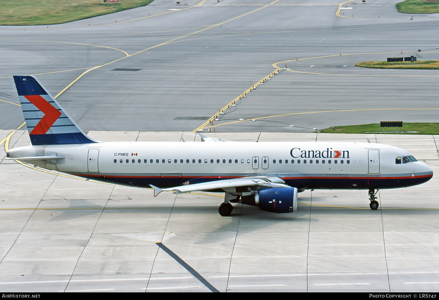 Aircraft Photo of C-FMES | Airbus A320-211 | Canadian Airlines | AirHistory.net #278085