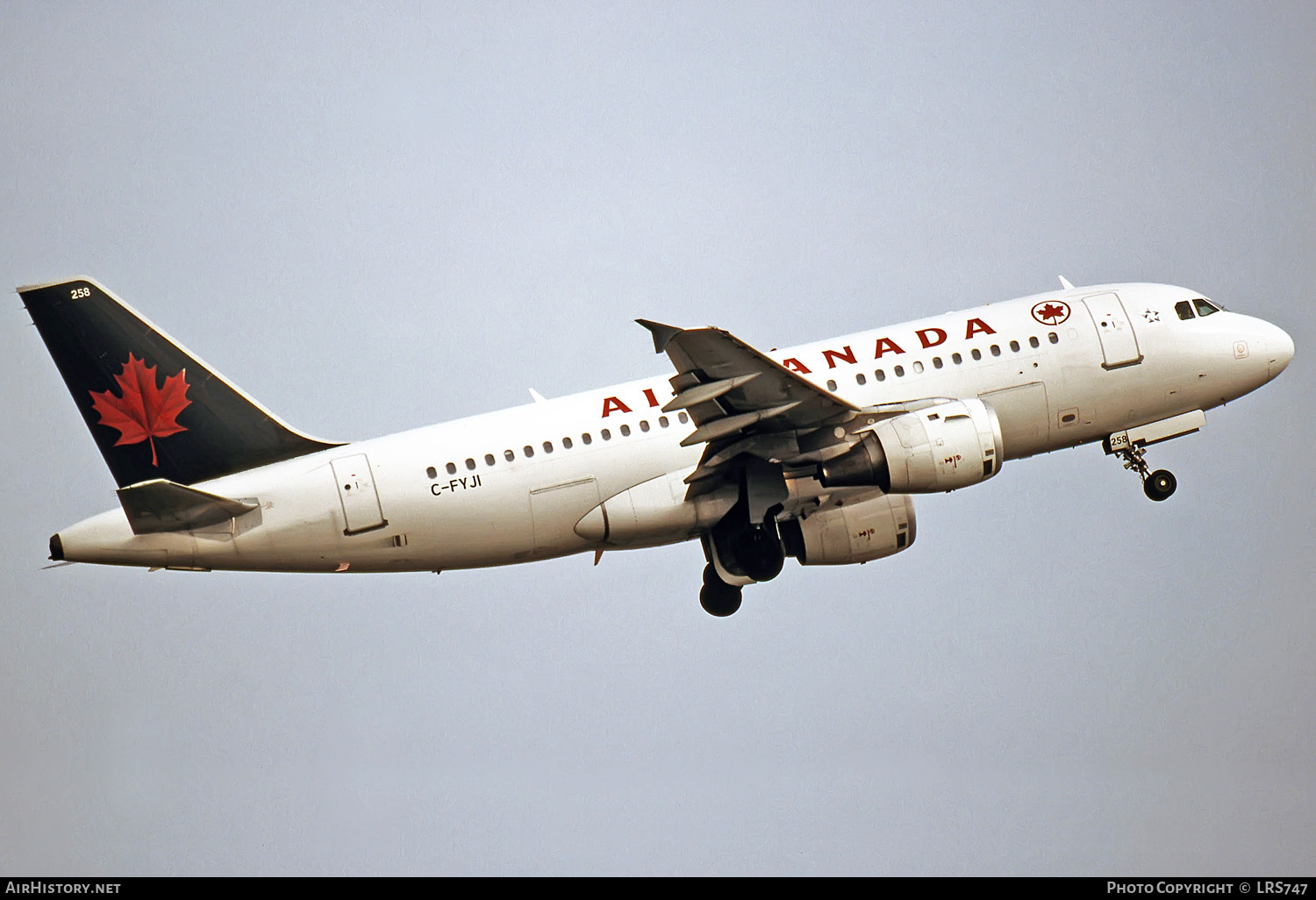 Aircraft Photo of C-FYJI | Airbus A319-114 | Air Canada | AirHistory.net #278093