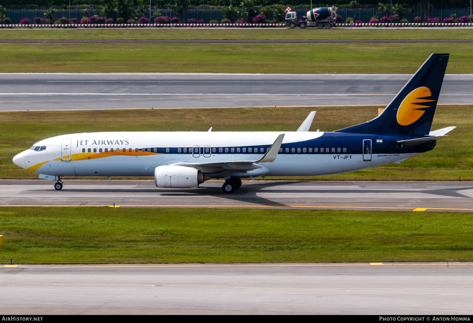 Aircraft Photo of VT-JFT | Boeing 737-8AL | Jet Airways | AirHistory.net #278119