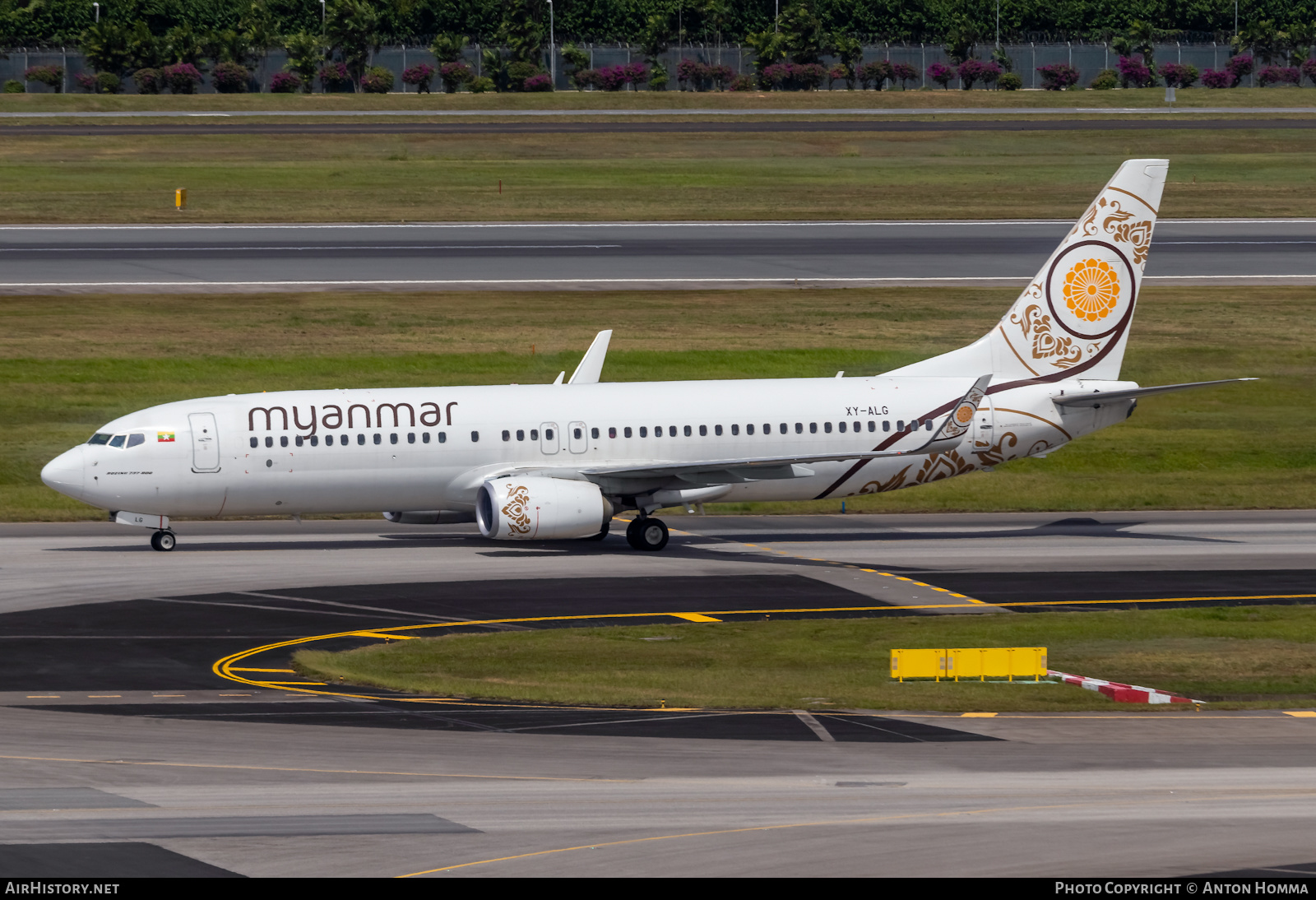 Aircraft Photo of XY-ALG | Boeing 737-800 | Myanmar National Airlines | AirHistory.net #278149
