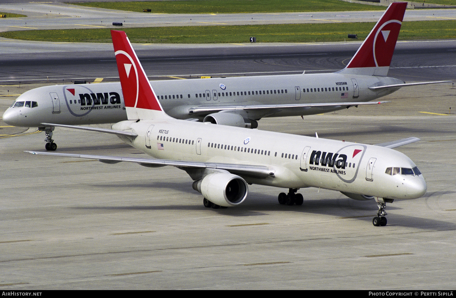 Aircraft Photo of N527US | Boeing 757-251 | Northwest Airlines | AirHistory.net #278218